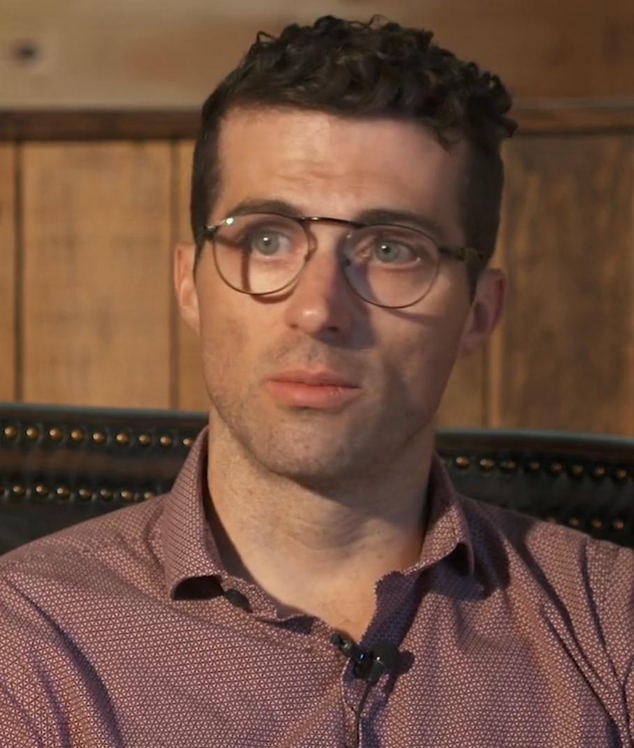 actor Clay Pearson large photo