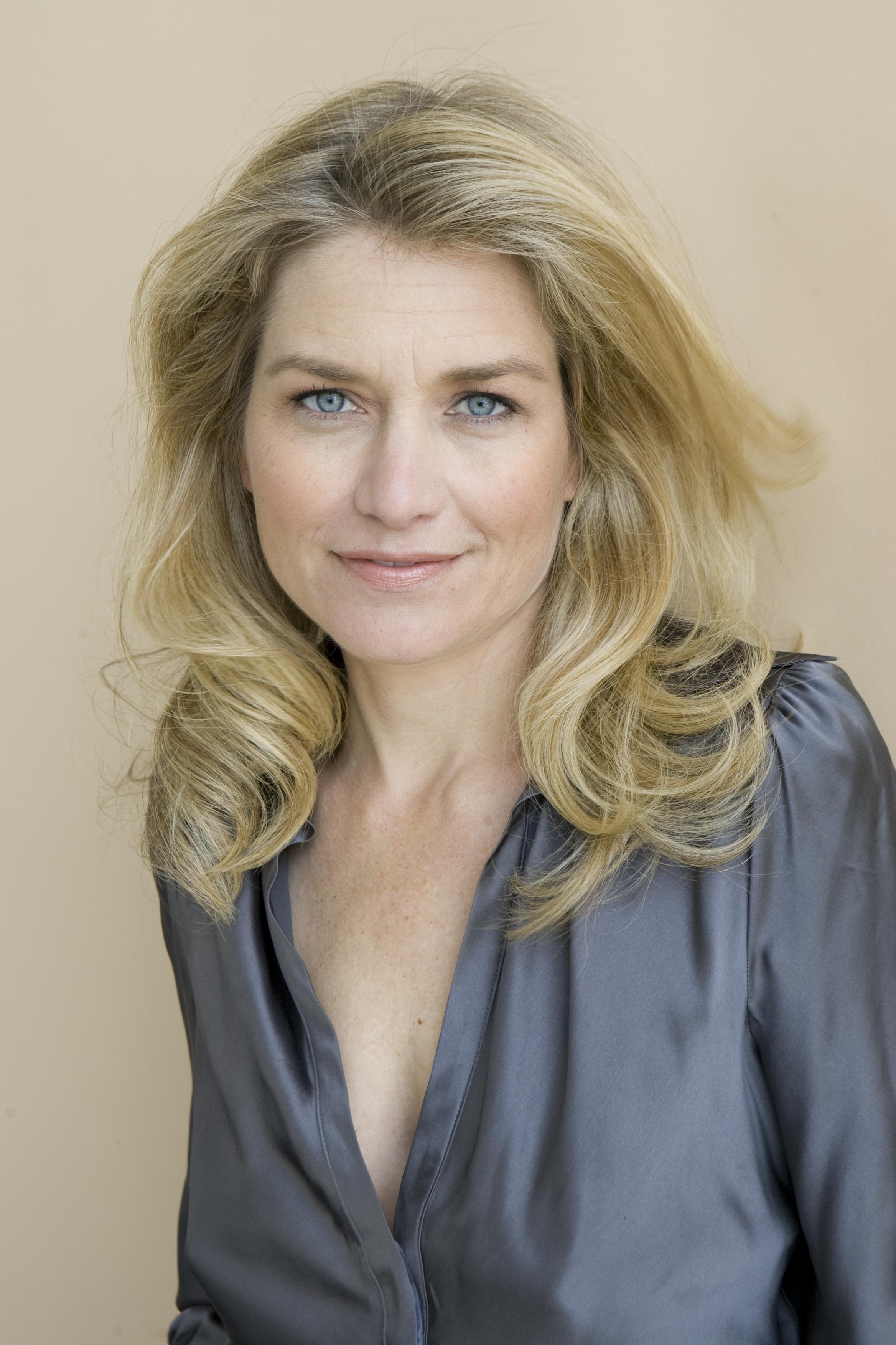 actor Marianne Shine large photo