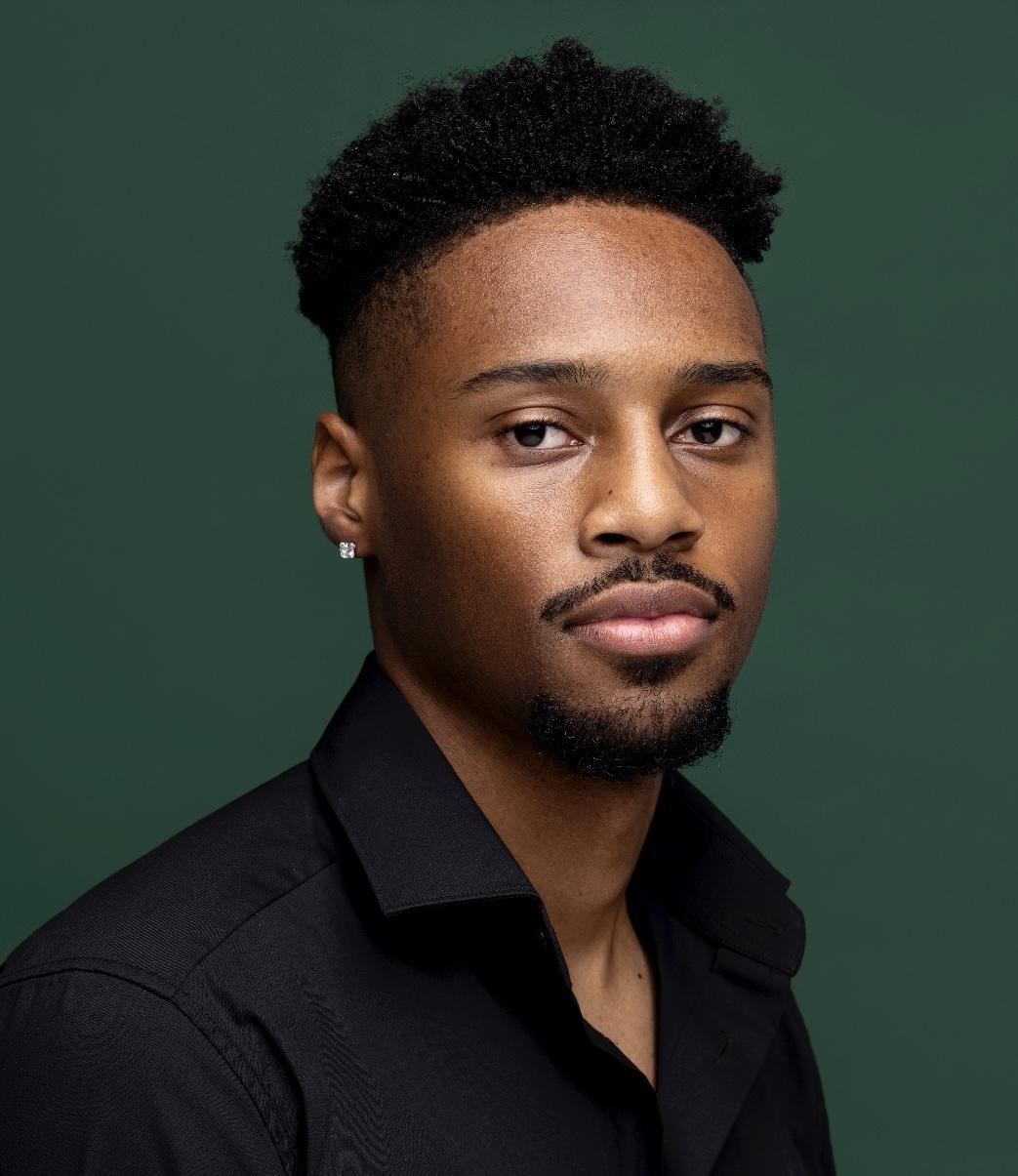 actor Mark McNeil II large photo