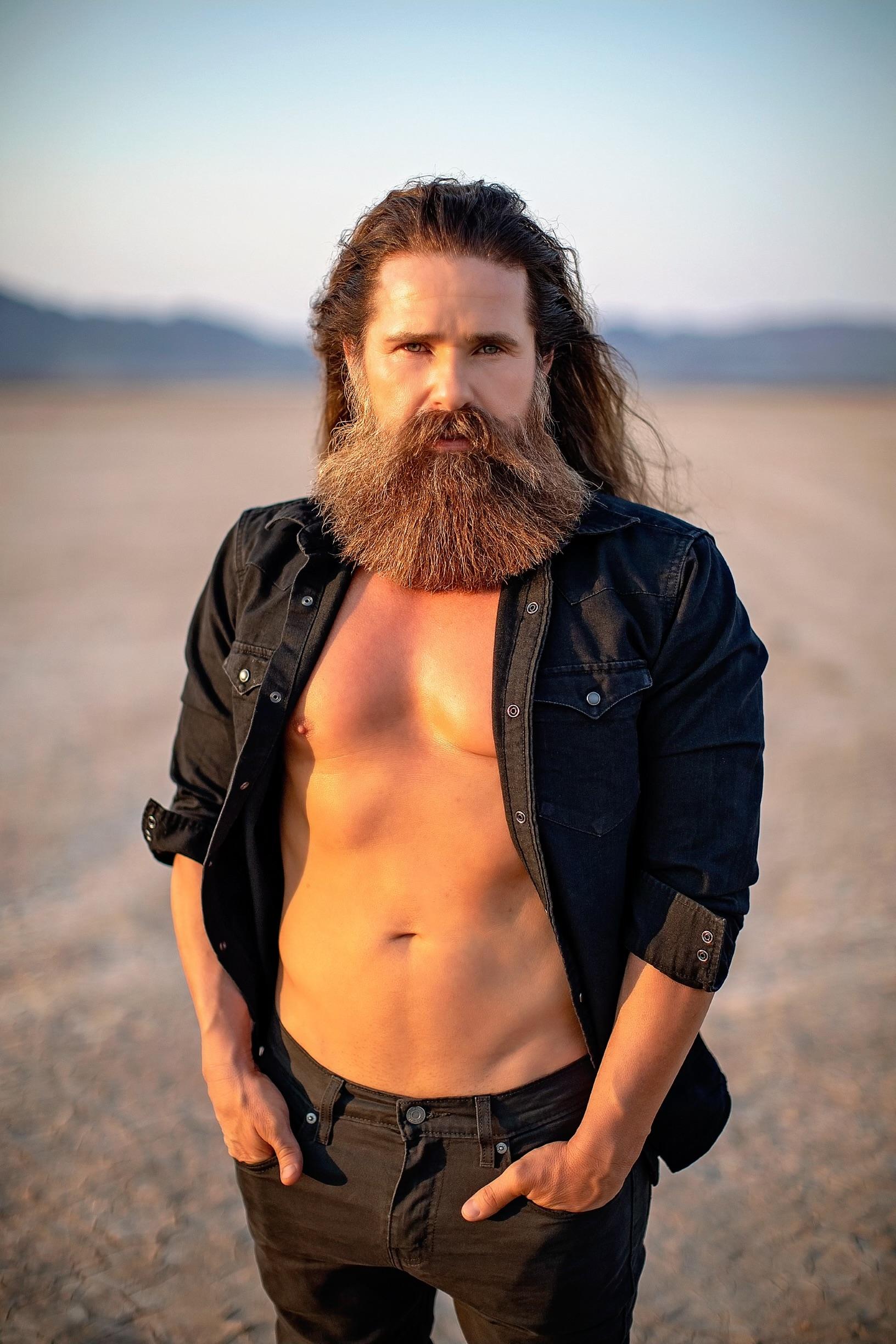 actor Anthony Tesoro large photo