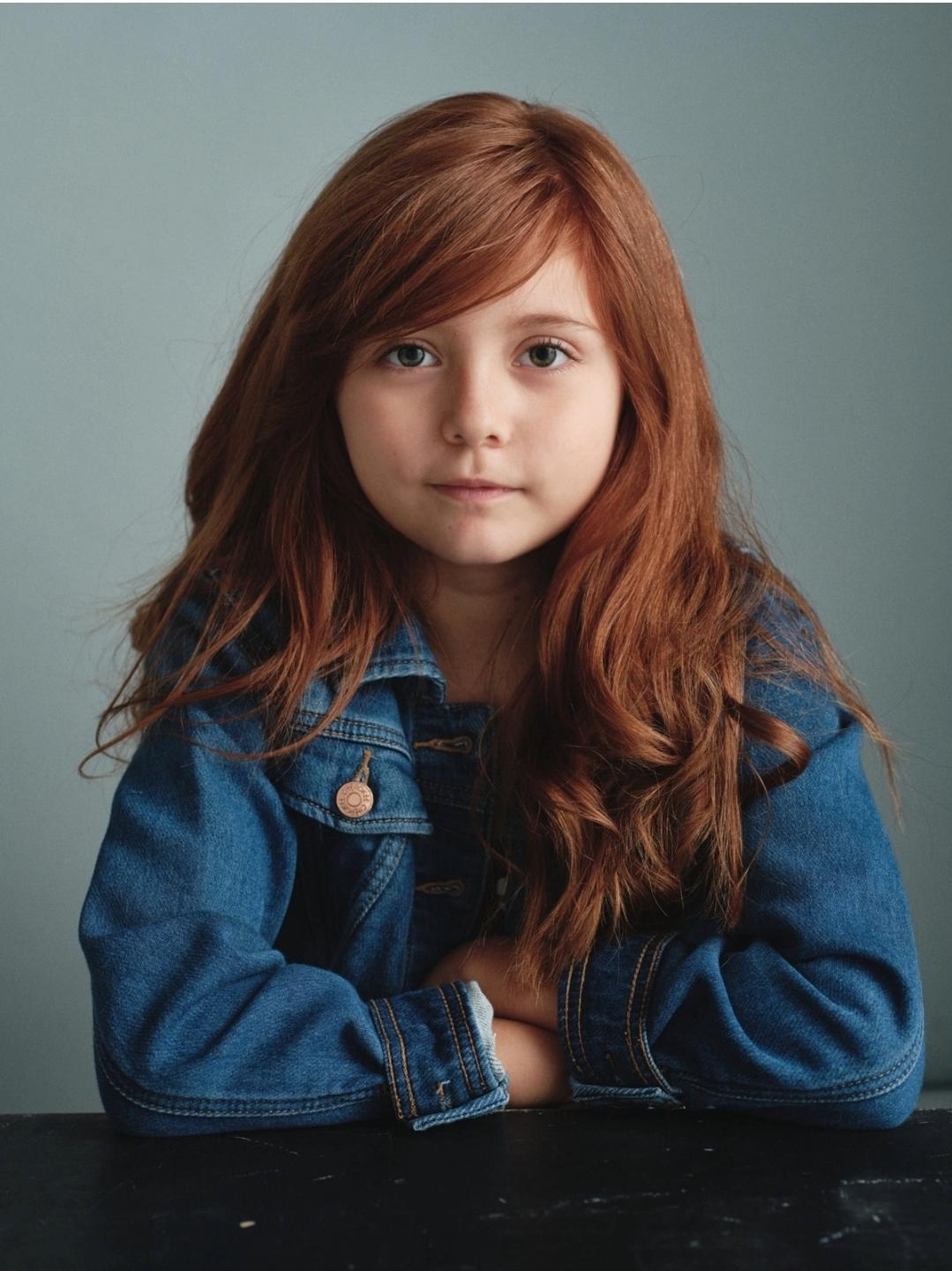 actor Ionie Olivia Nieves large photo