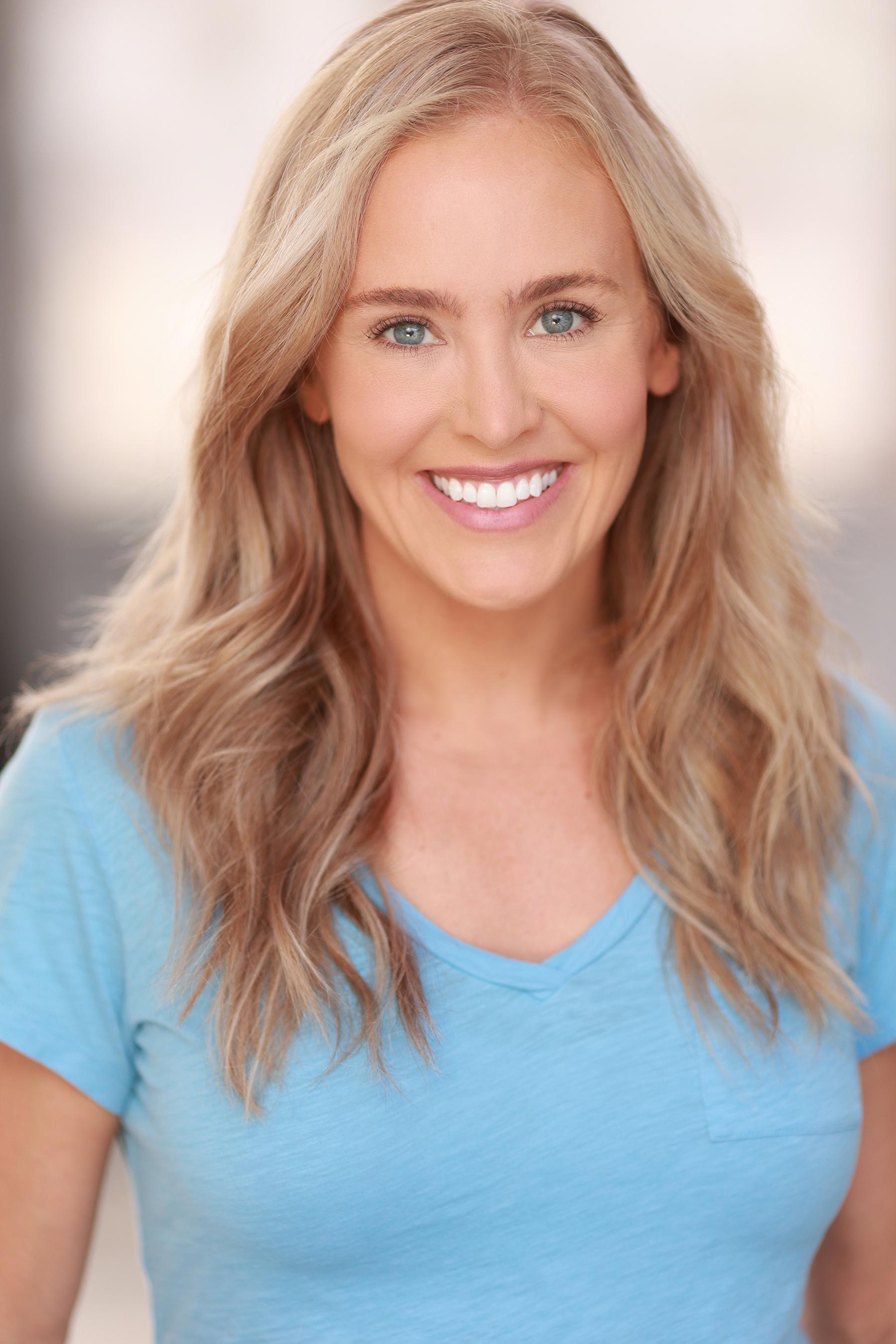 actor Kelly Phelan large photo