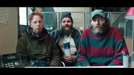 Trailer thumbnail
