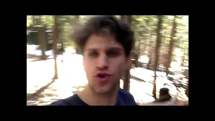 Trailer thumbnail