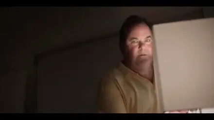 Trailer thumbnail