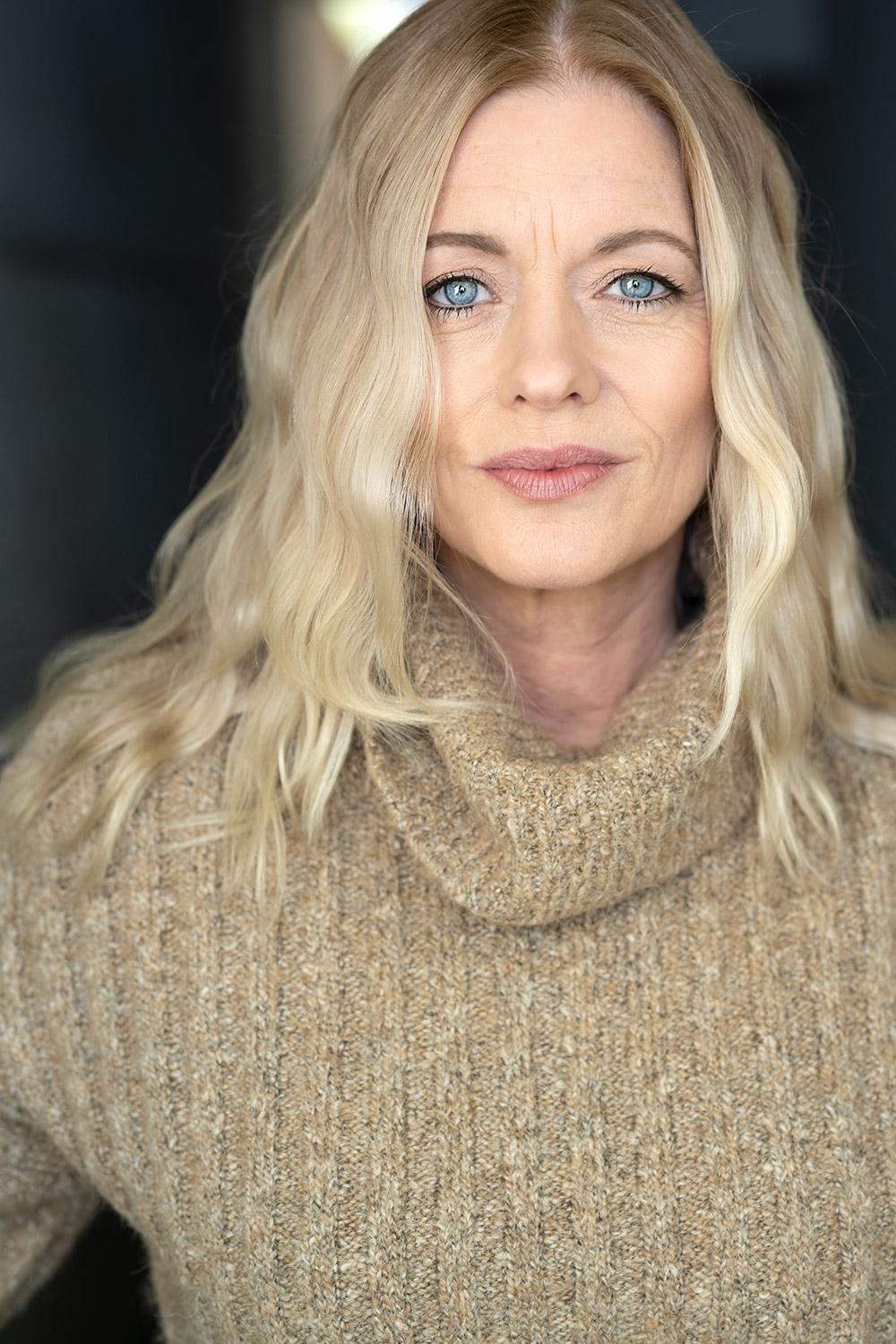 actor Kelly Mullis large photo