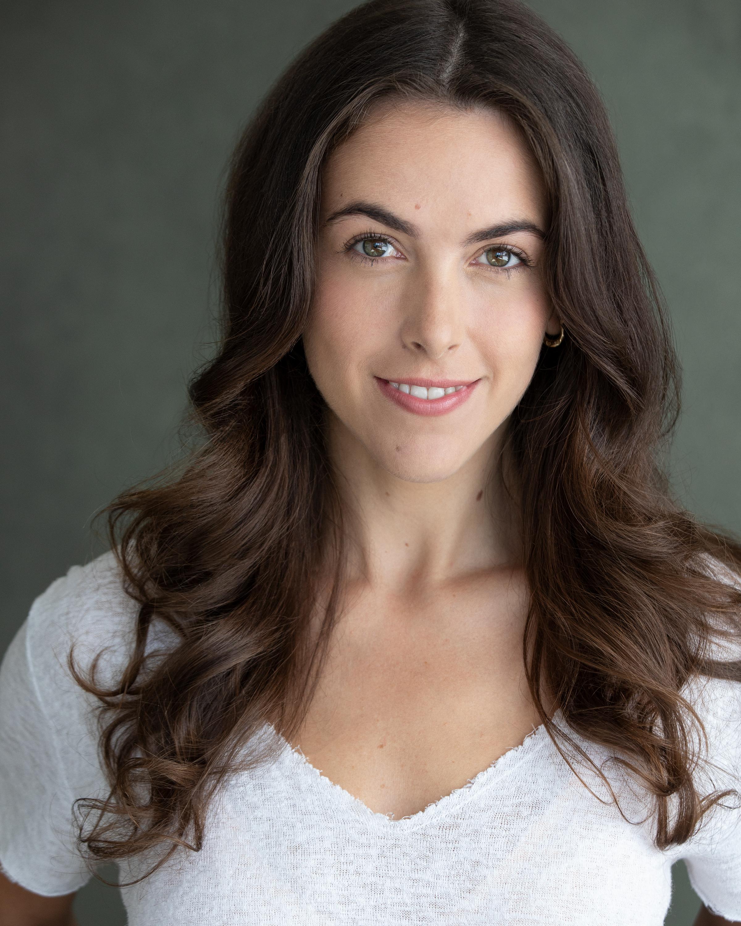 actor Sarah Camacho large photo