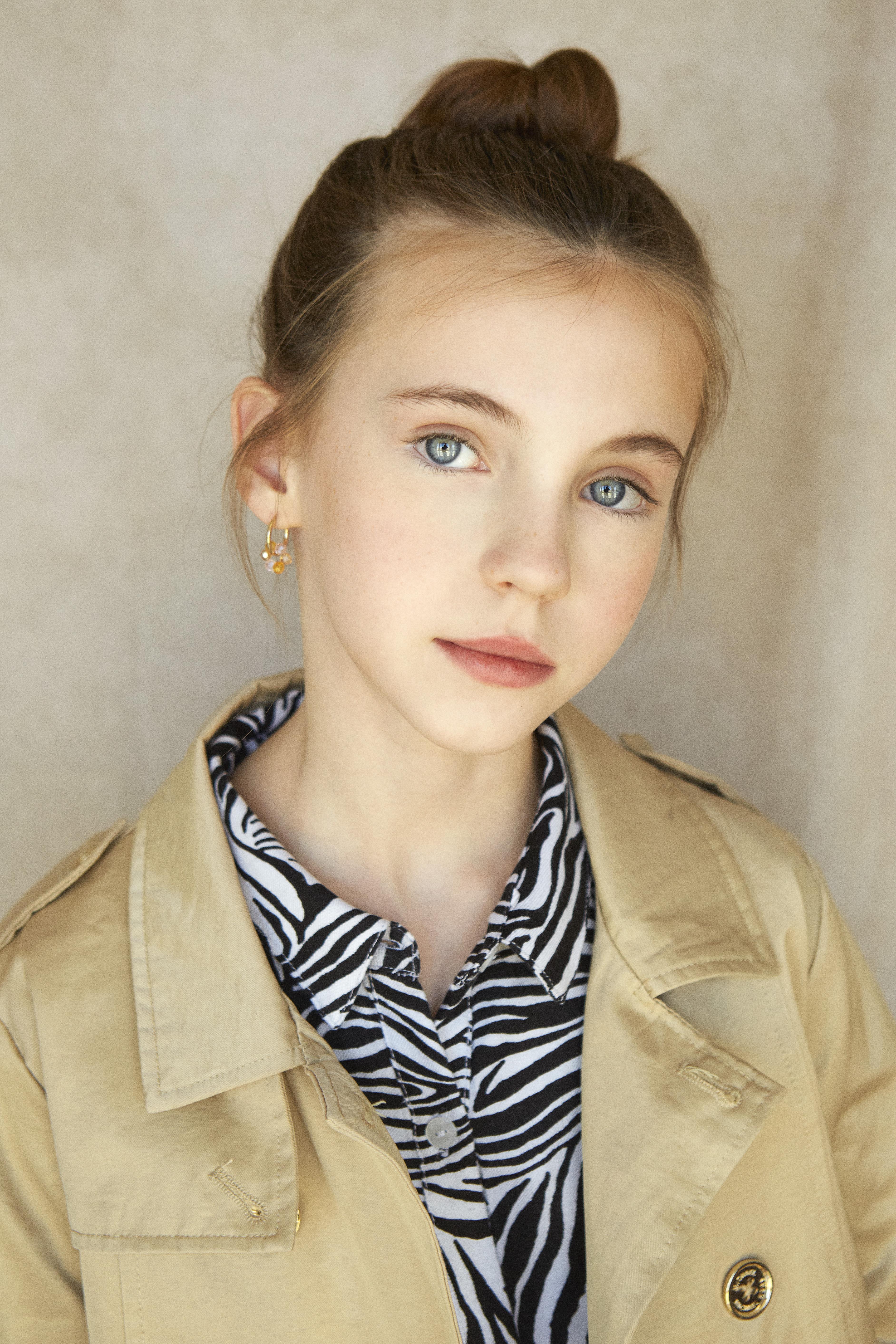 actor Anastasia Russo large photo