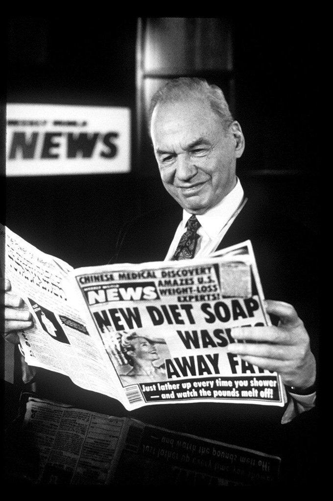 actor Edwin Newman large photo