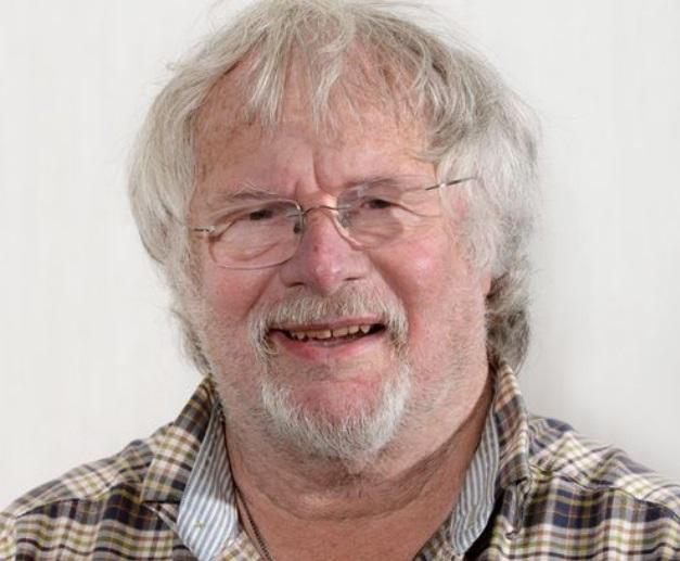 actor Bill Oddie large photo