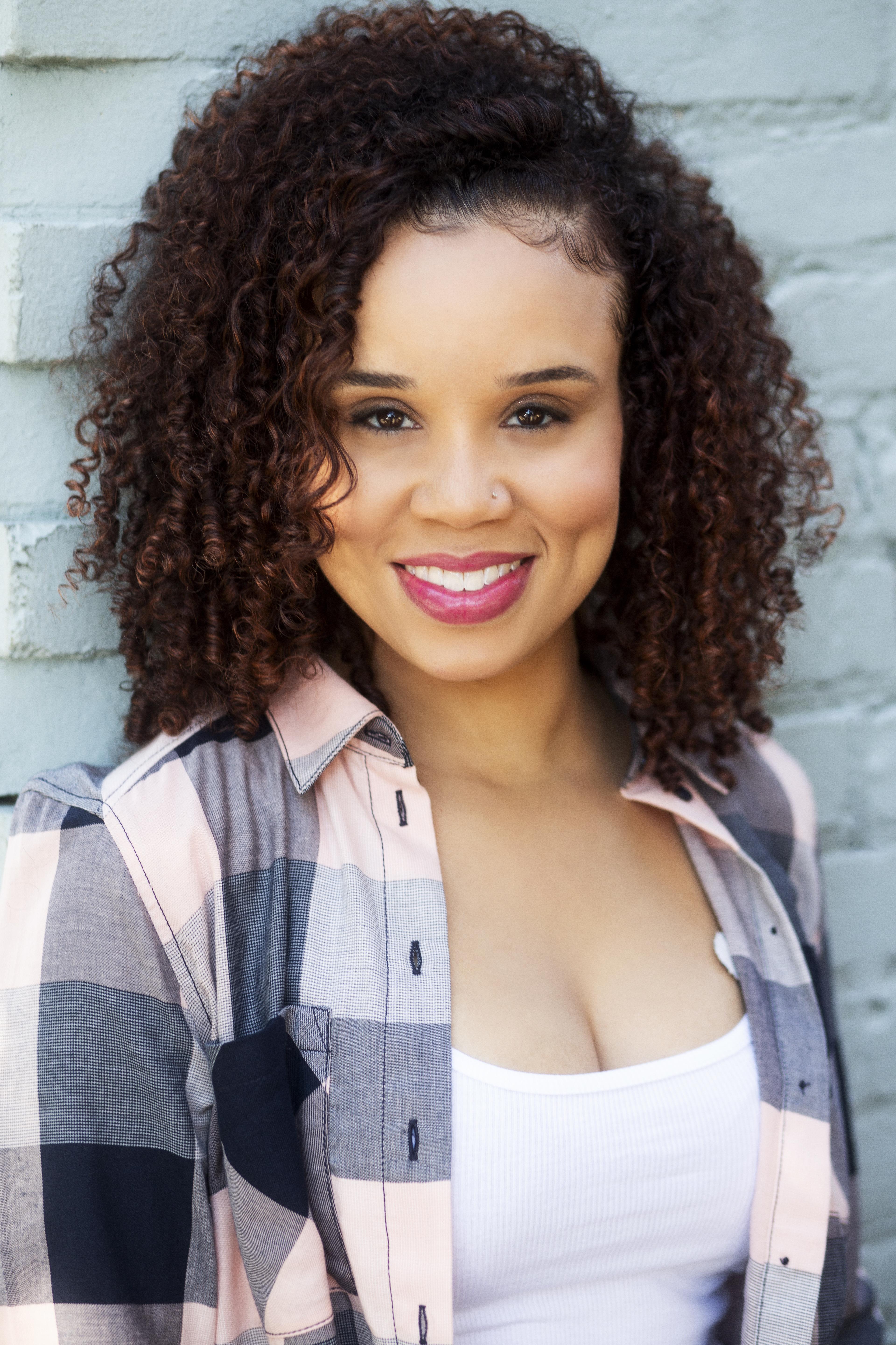 actor Ashley Forrestier large photo