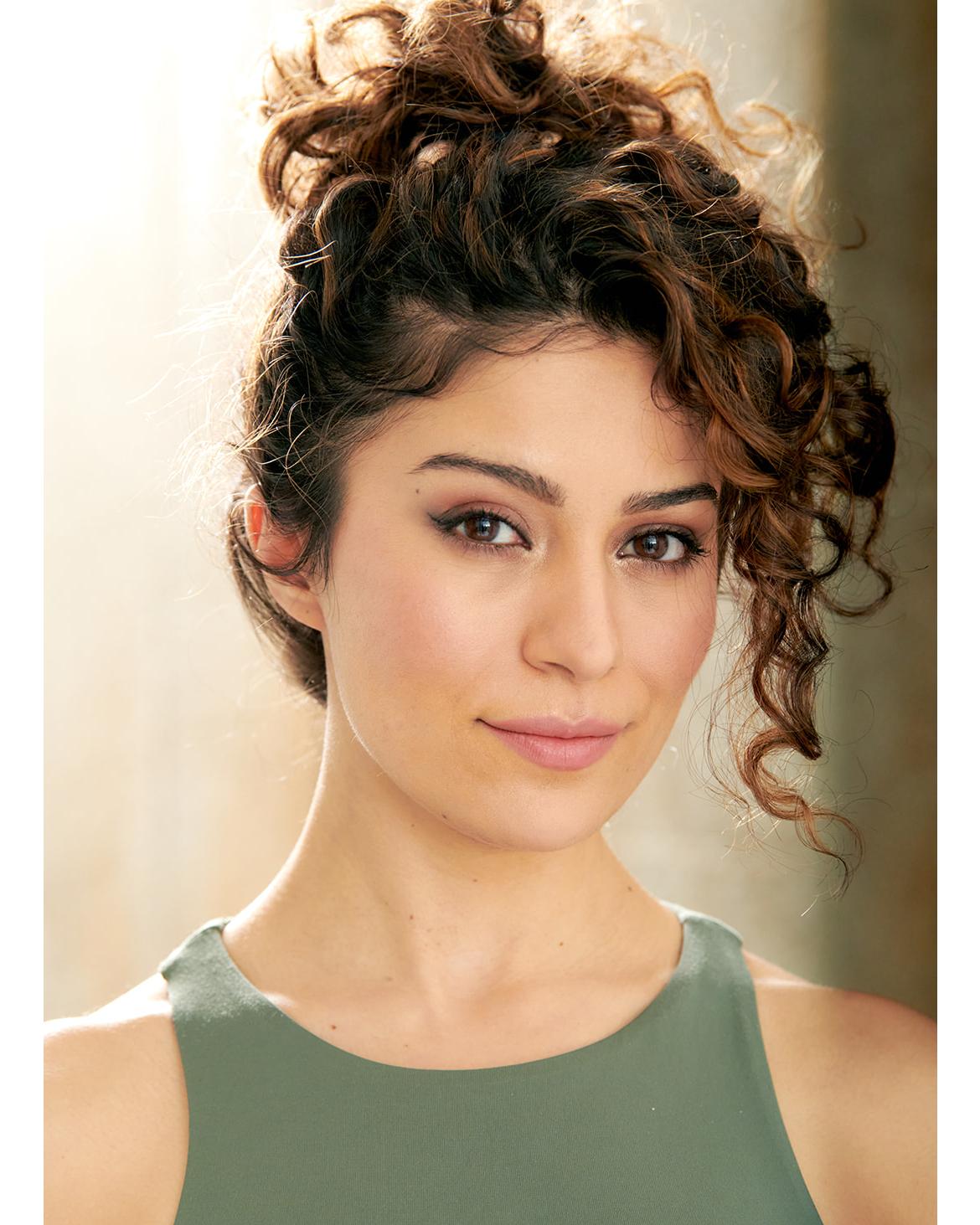 actor Anita Abdinezhad large photo