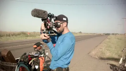Trailer thumbnail