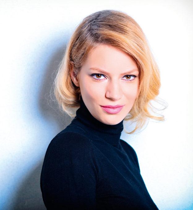 actor Iva Babic large photo