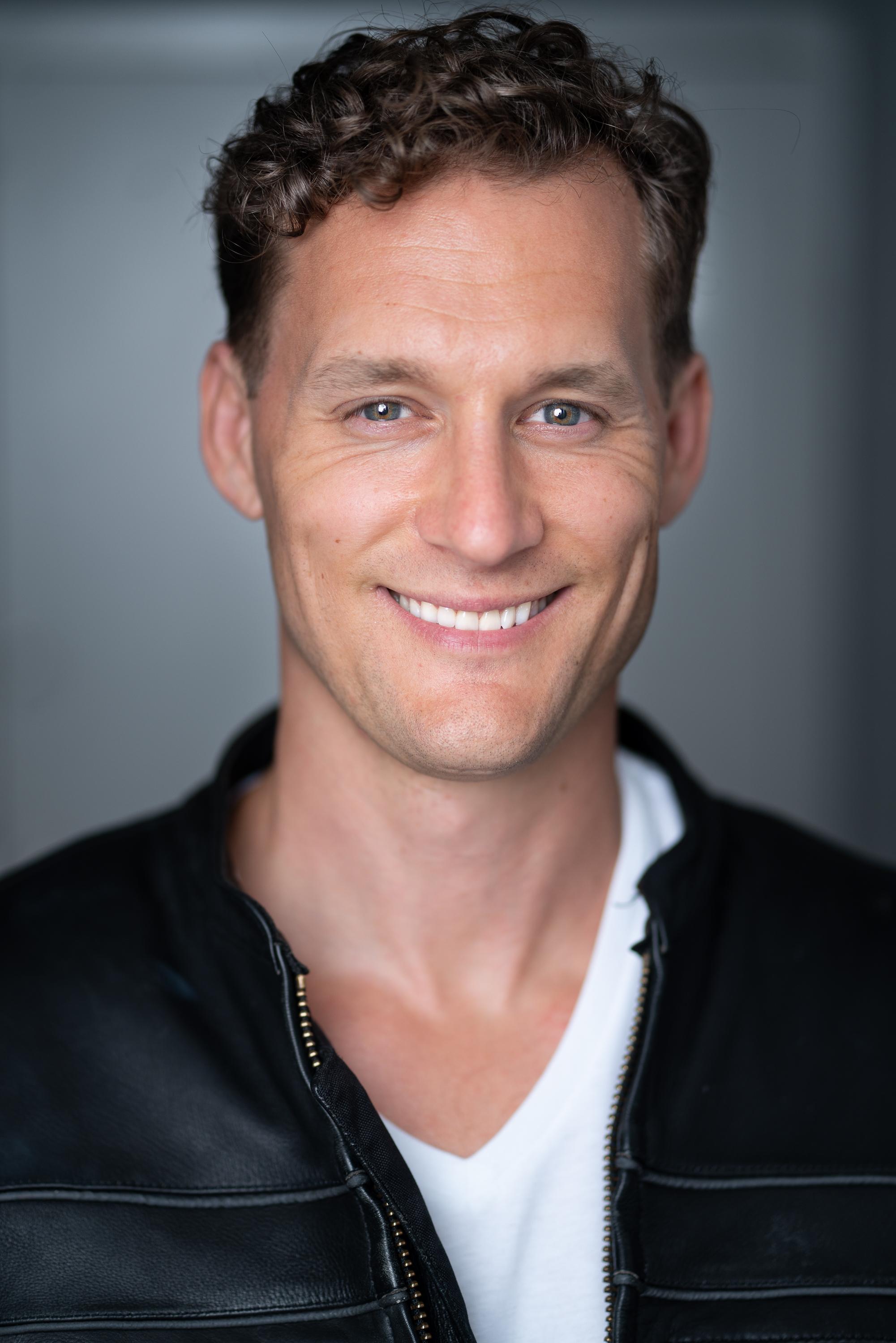 actor Simon Tattersall large photo