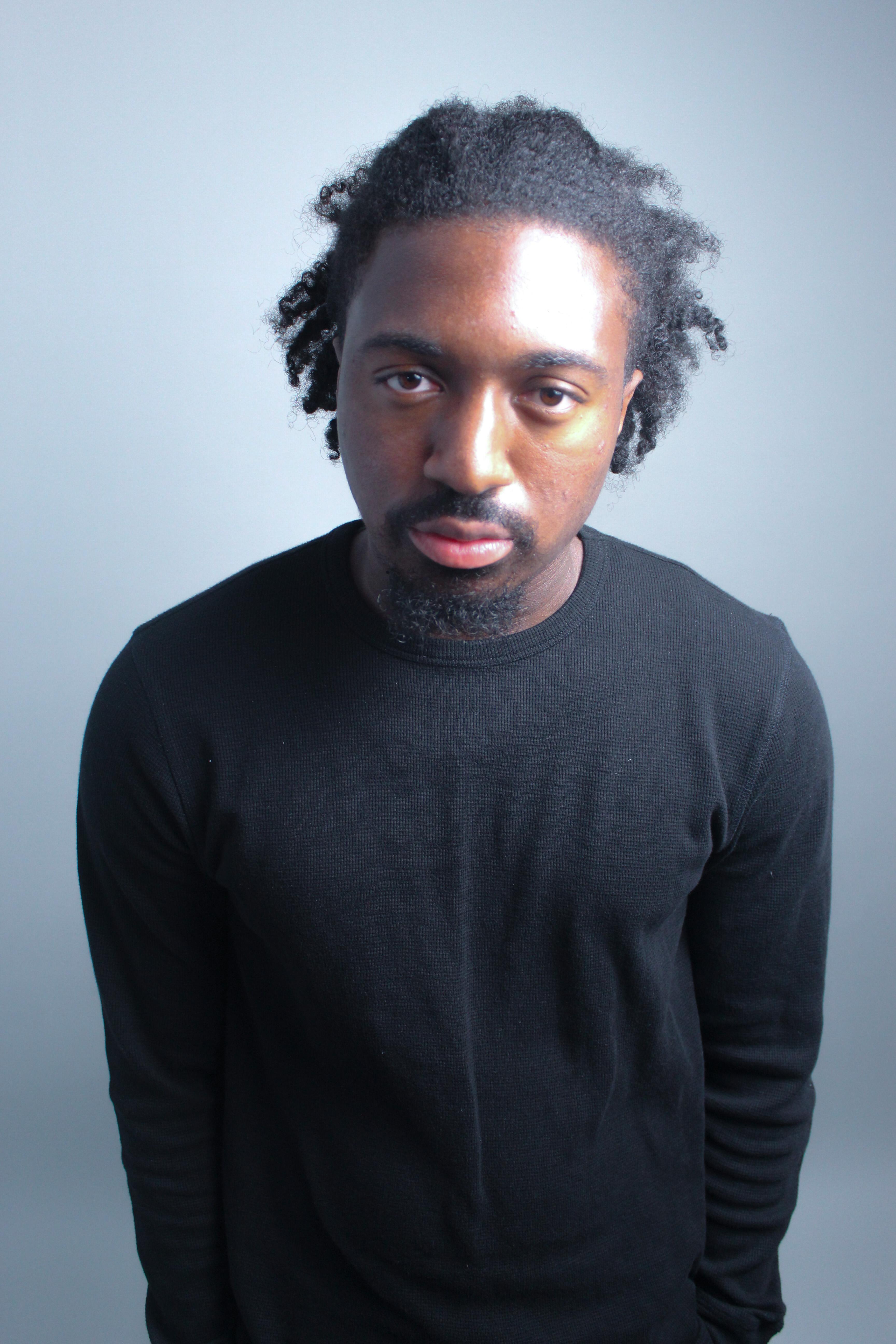 actor Miles Alexander large photo