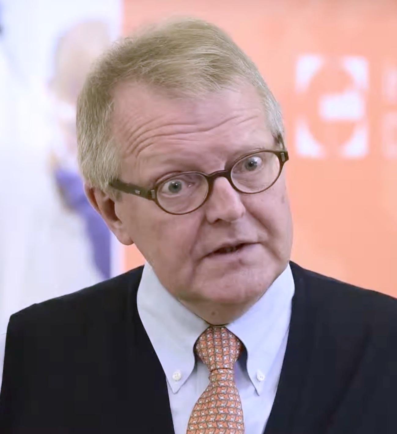 actor Dirk Teuwen large photo