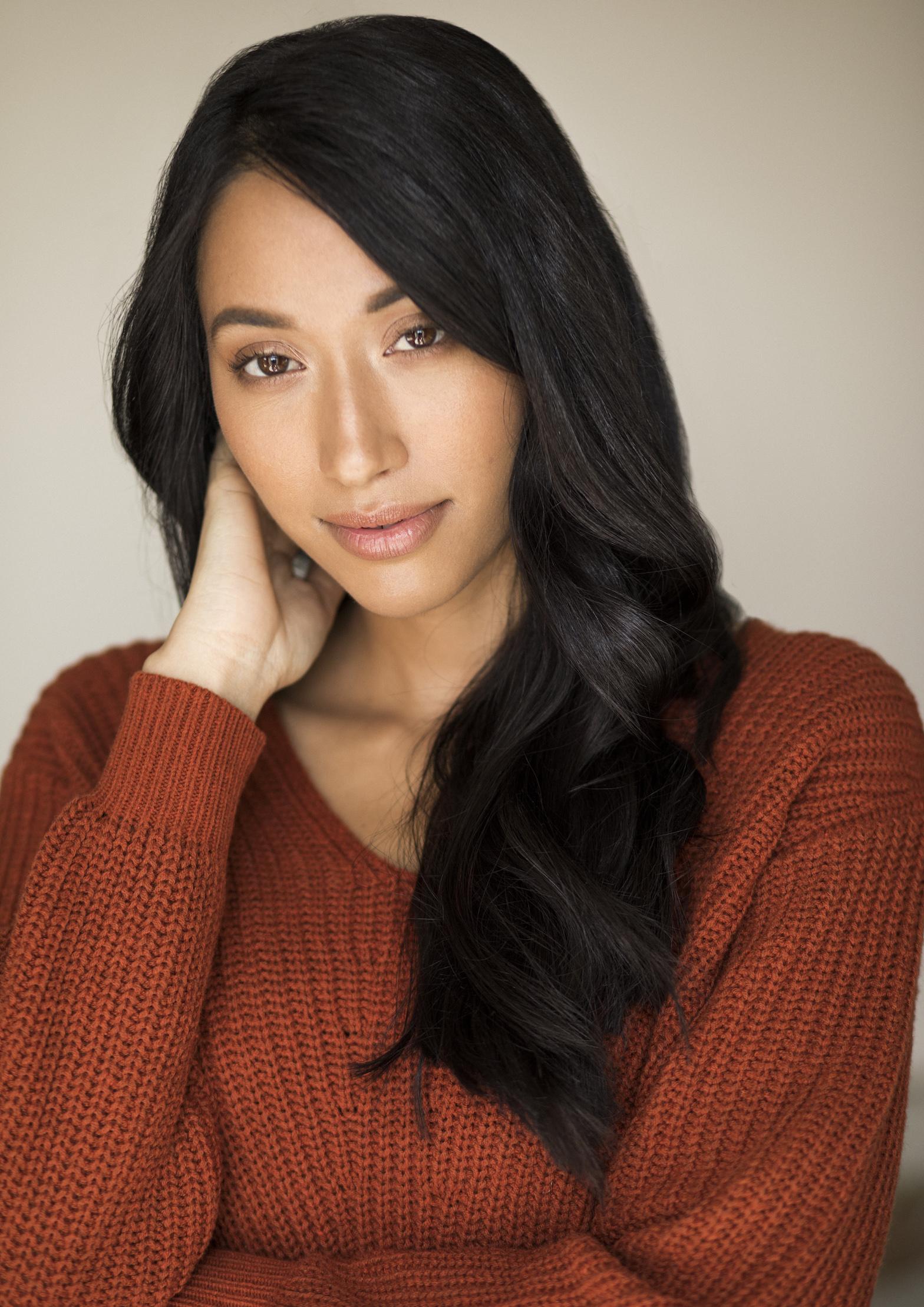 actor Angelique Maingot large photo