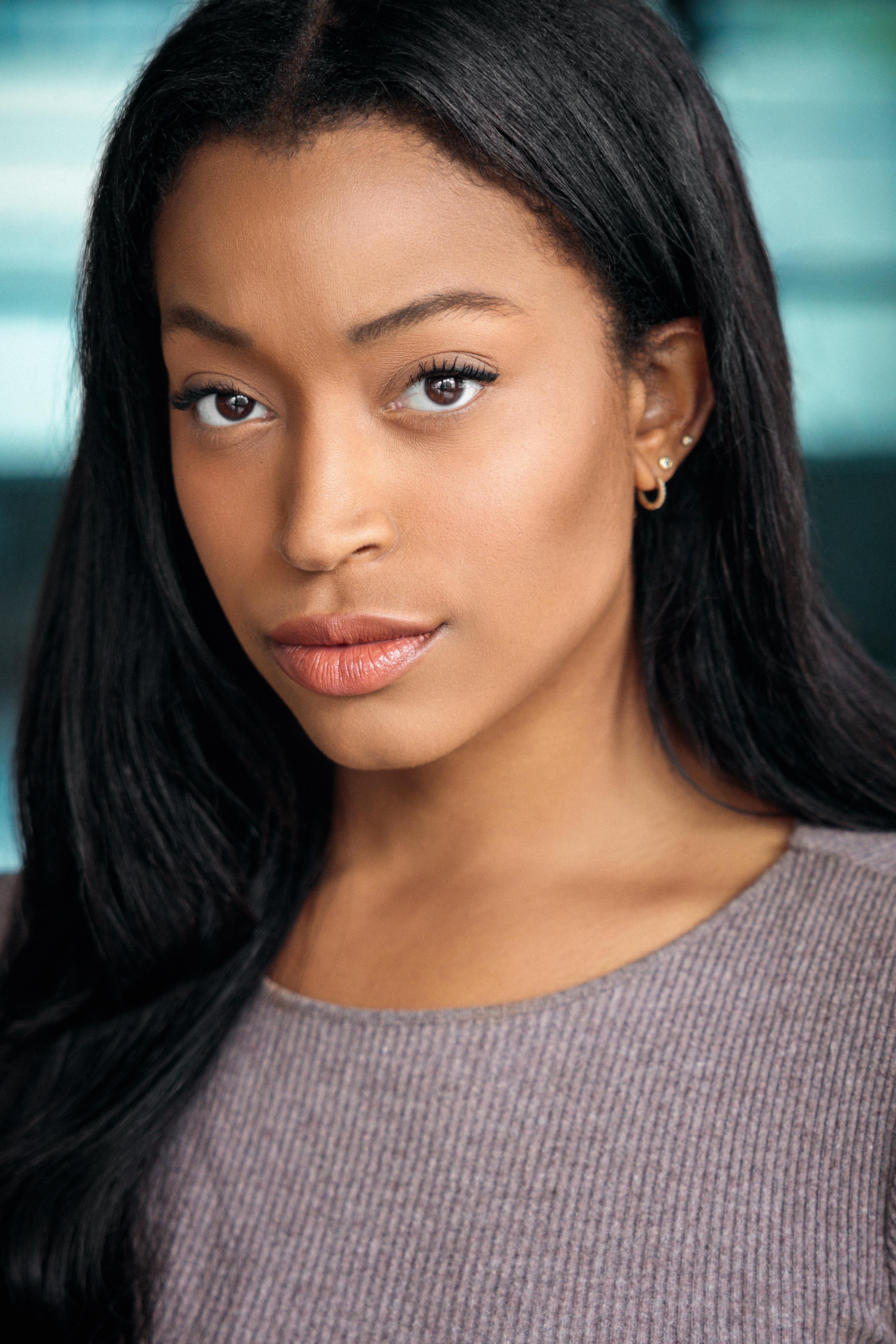 actor Jessi Laday large photo