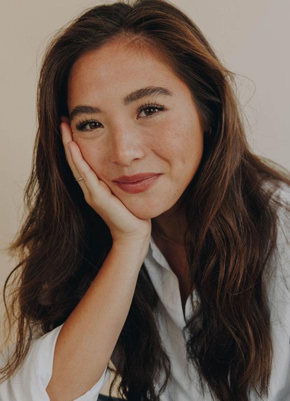 actor Larissa Murai large photo