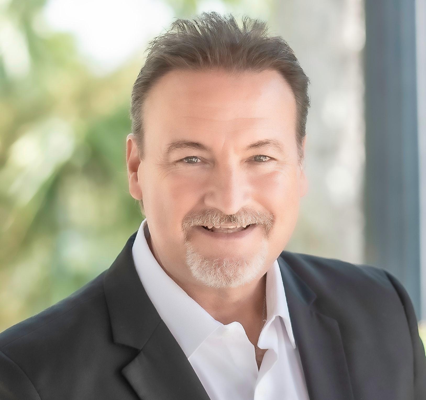 actor Terry Bowden large photo