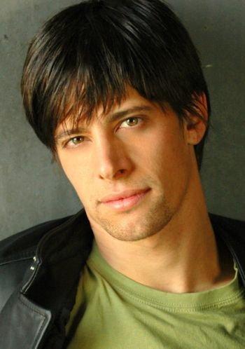 actor Alex Splendore large photo