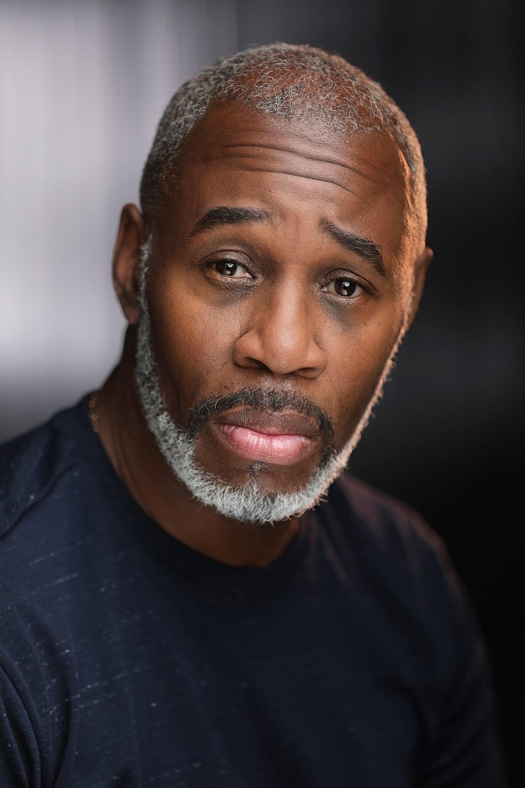 actor Richard Bobb-Semple large photo