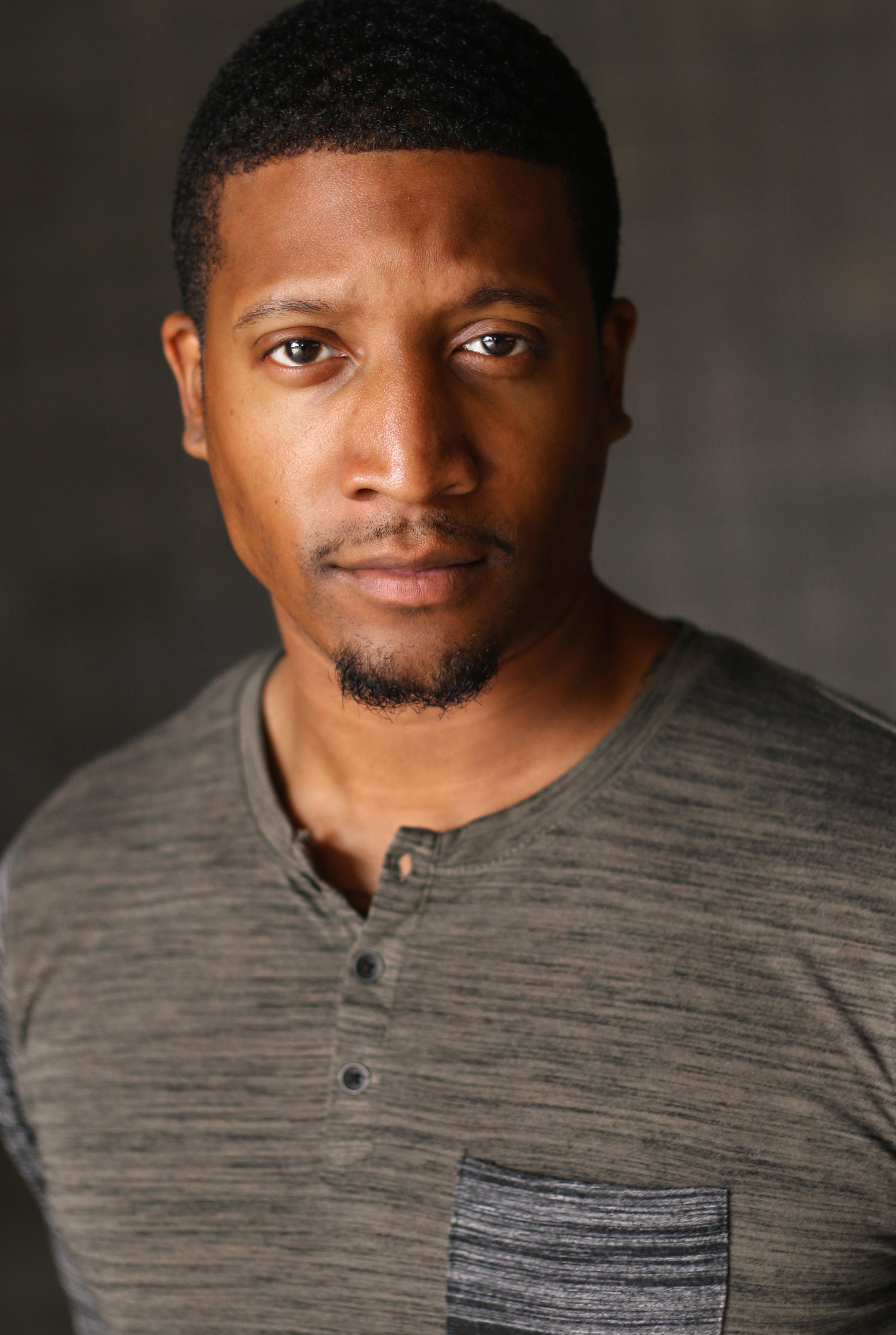 actor Jeremy Anderson large photo