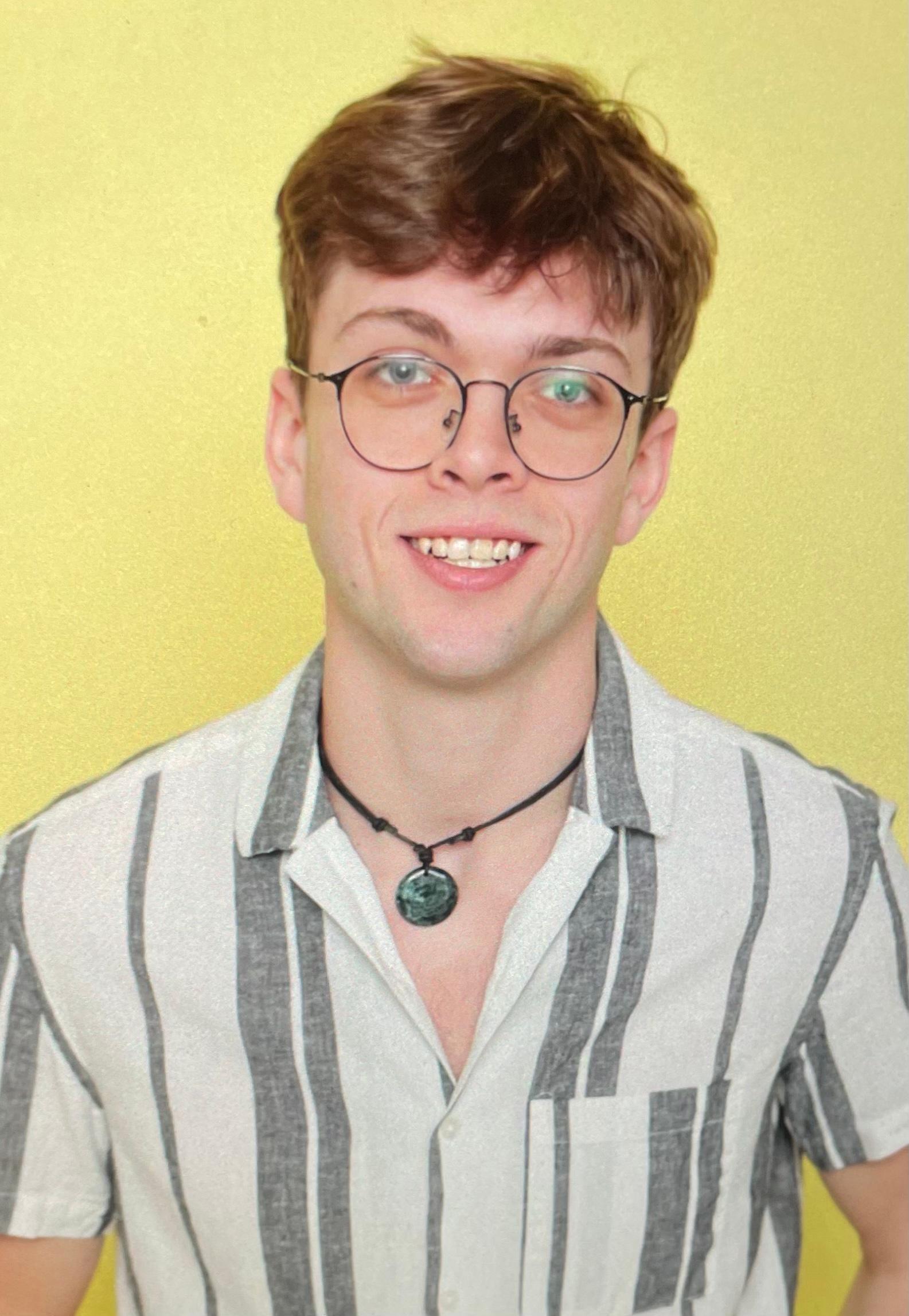 actor Chris Dinner large photo