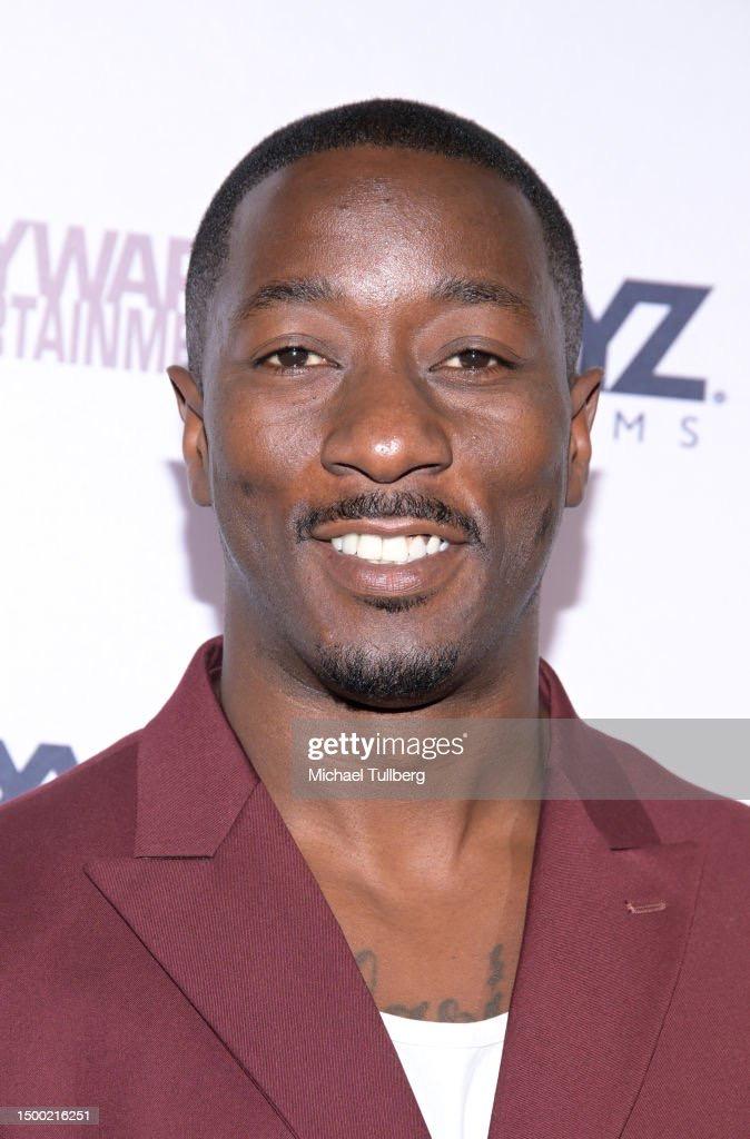 actor Kola Olasiji large photo