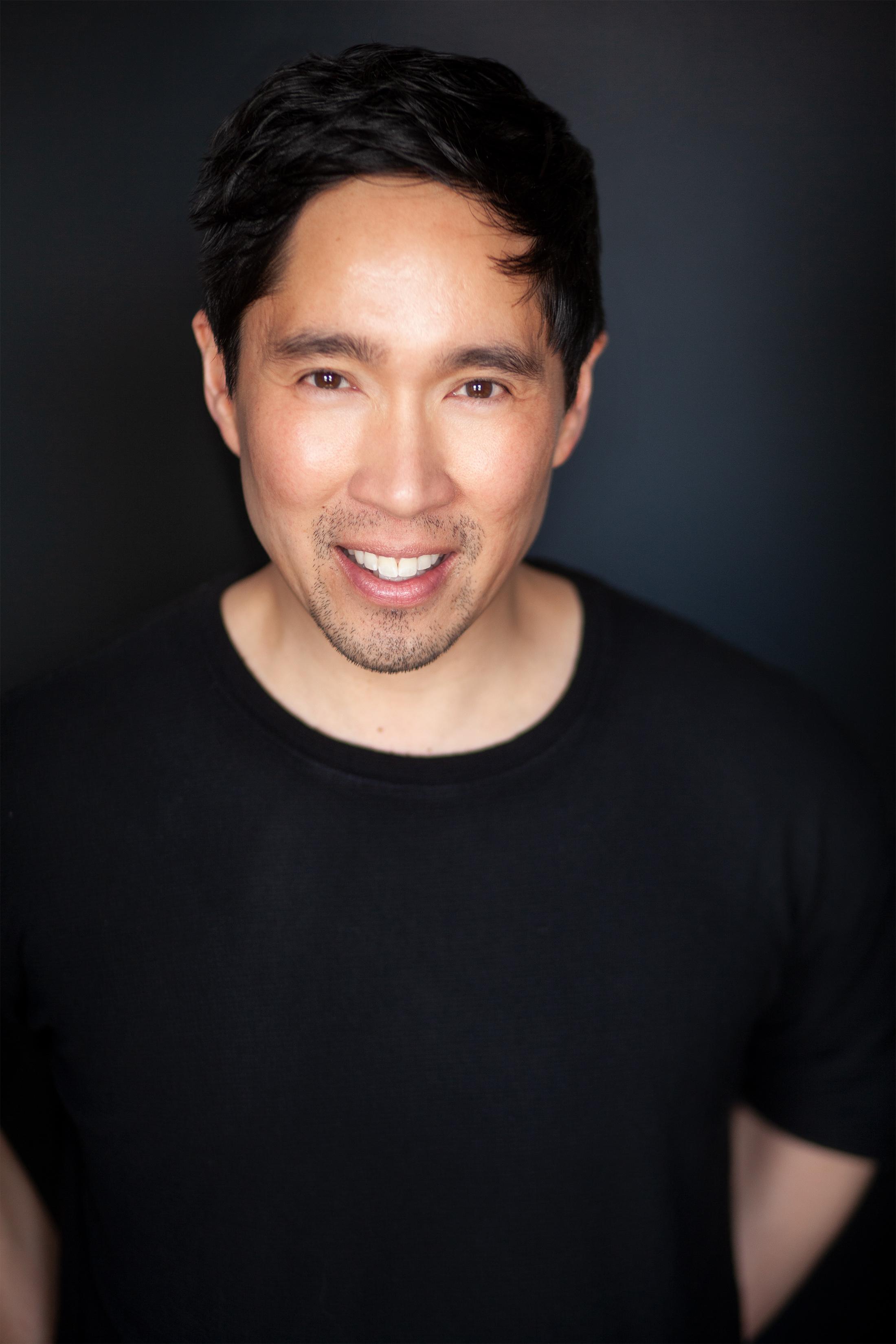 actor Roel Suasin large photo