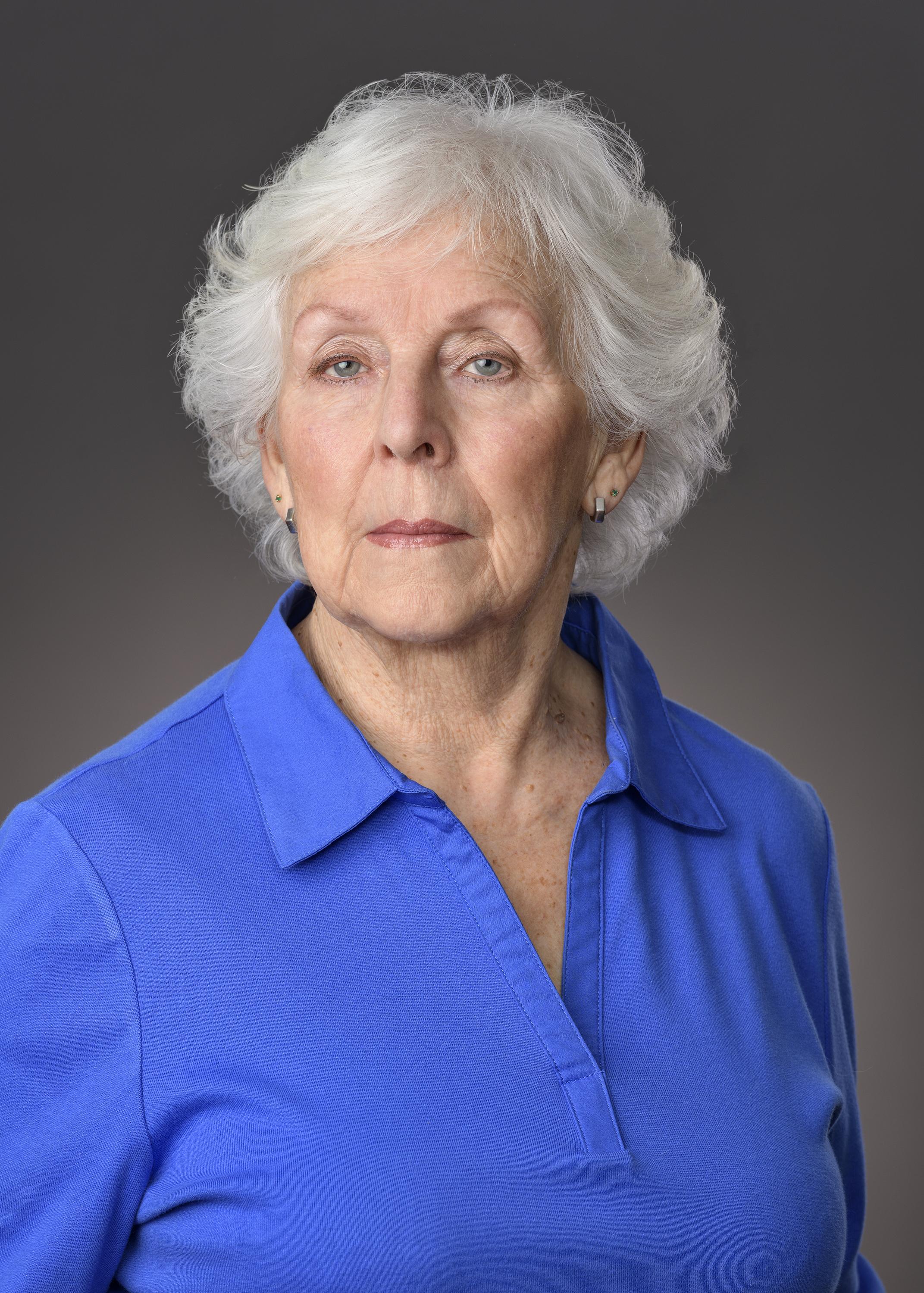 actor Eleanor Walker large photo