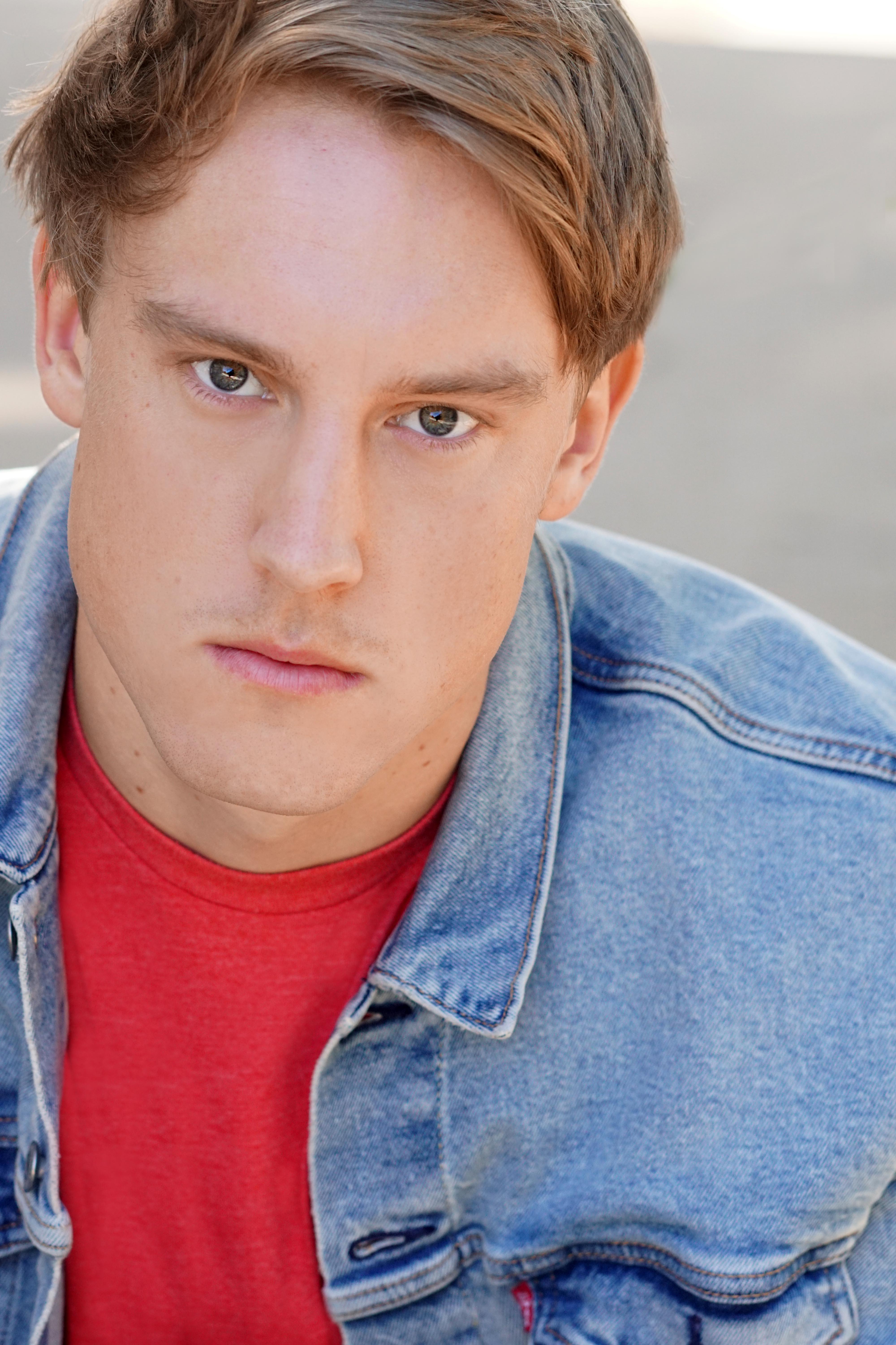 actor Kellen McAlone large photo