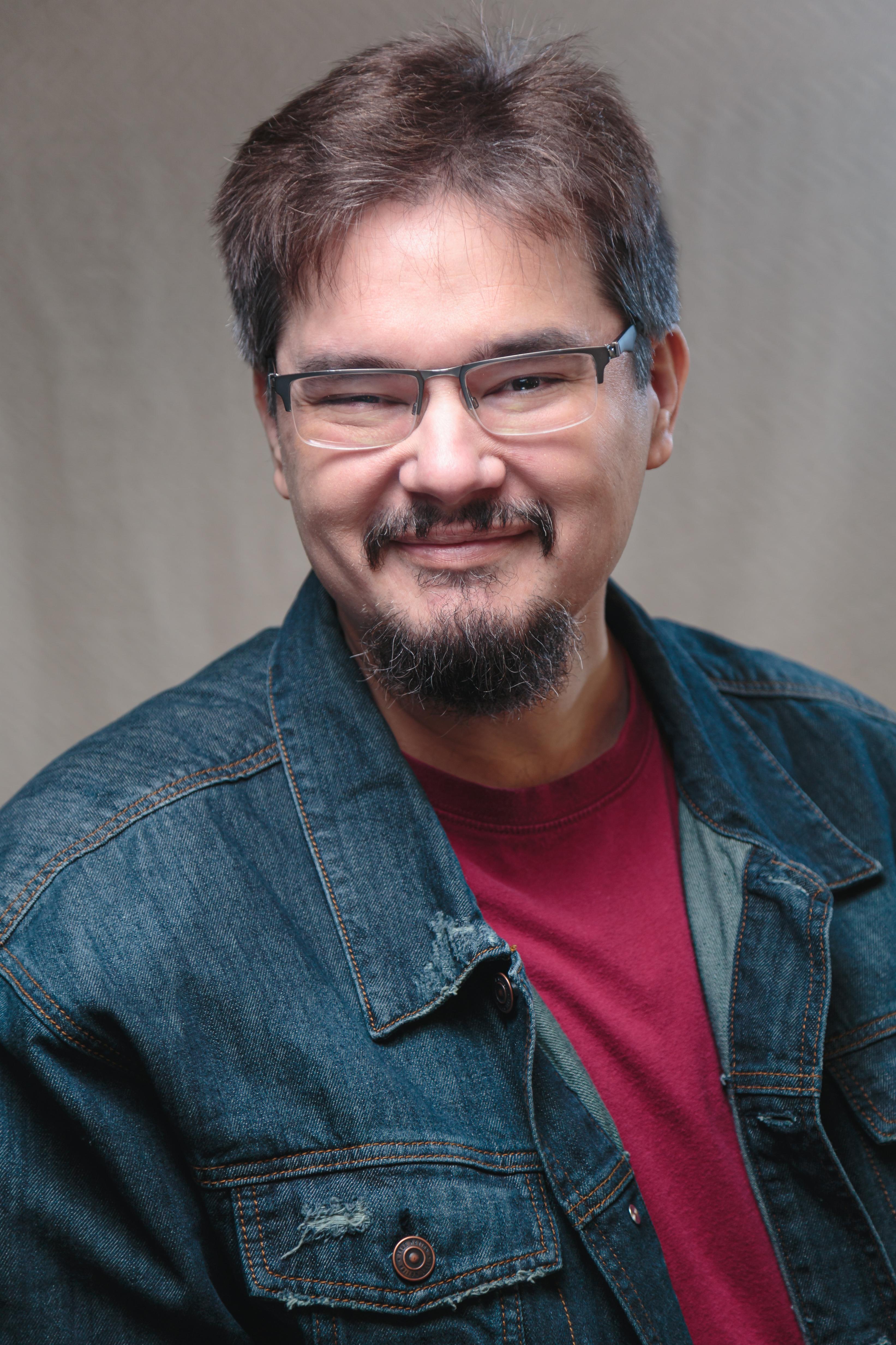 actor Steve Warky Nunez large photo