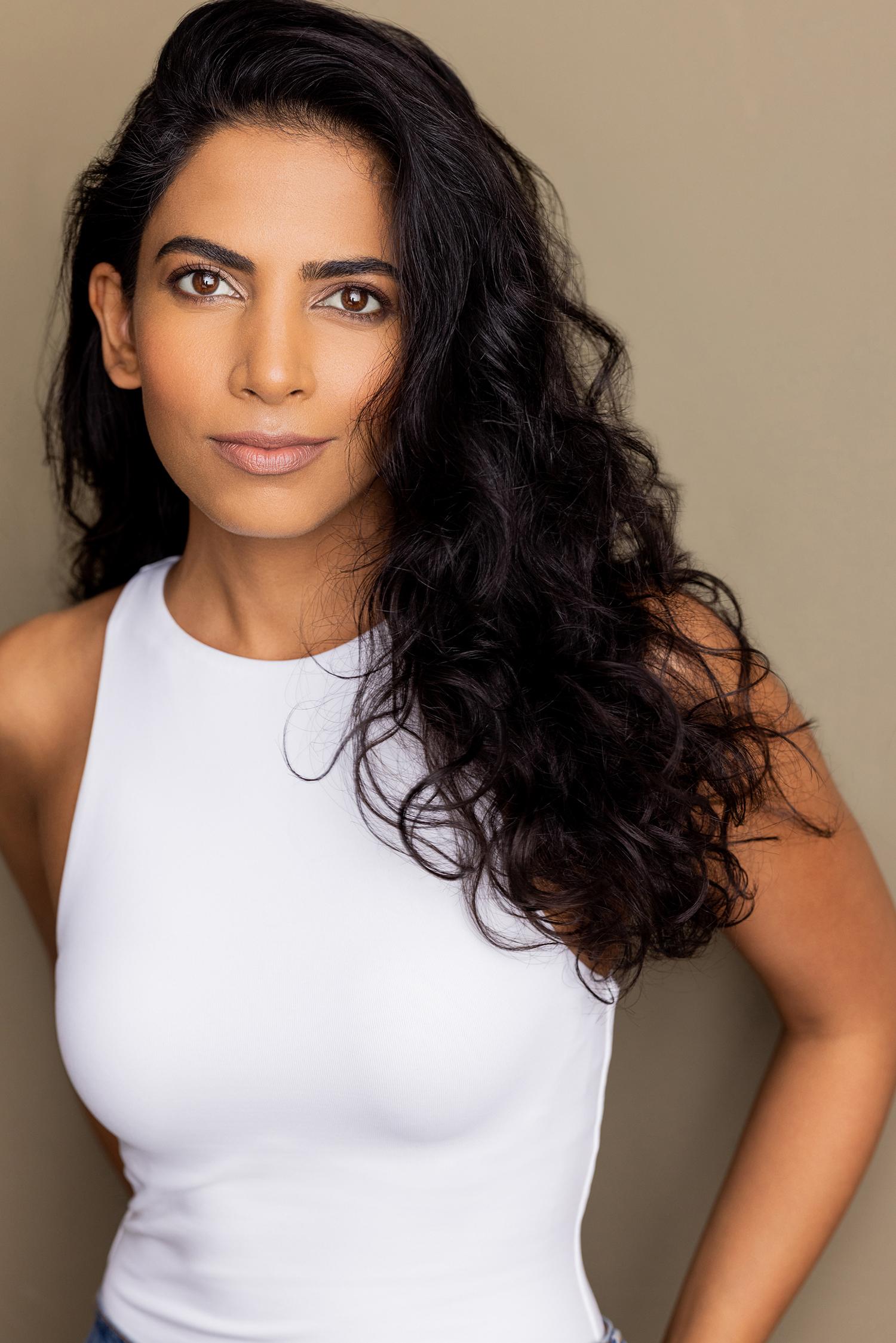 actor Roshni Shukla large photo