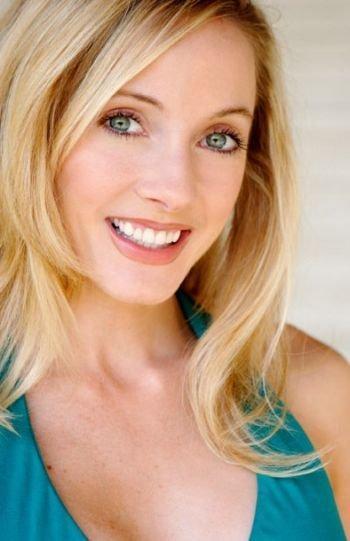 actor Stacie Shakarian large photo