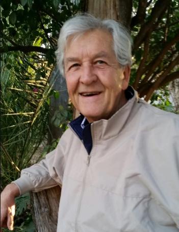 actor Clive Scott large photo