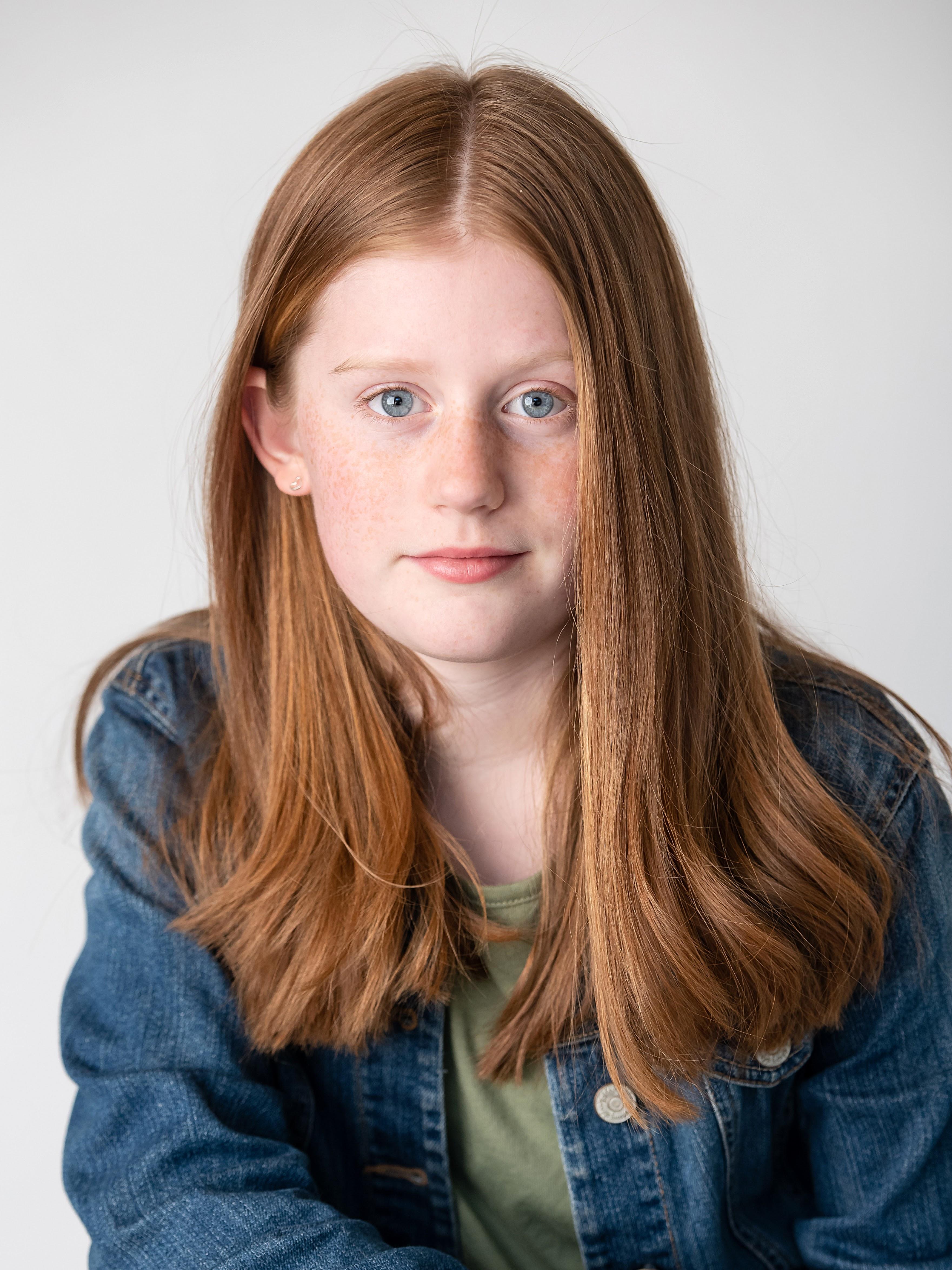 actor Mollie Pedersen large photo