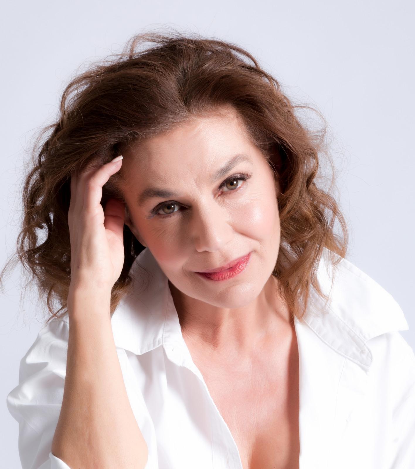 actor Lila Gürmen large photo