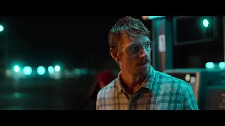 Trailer thumbnail