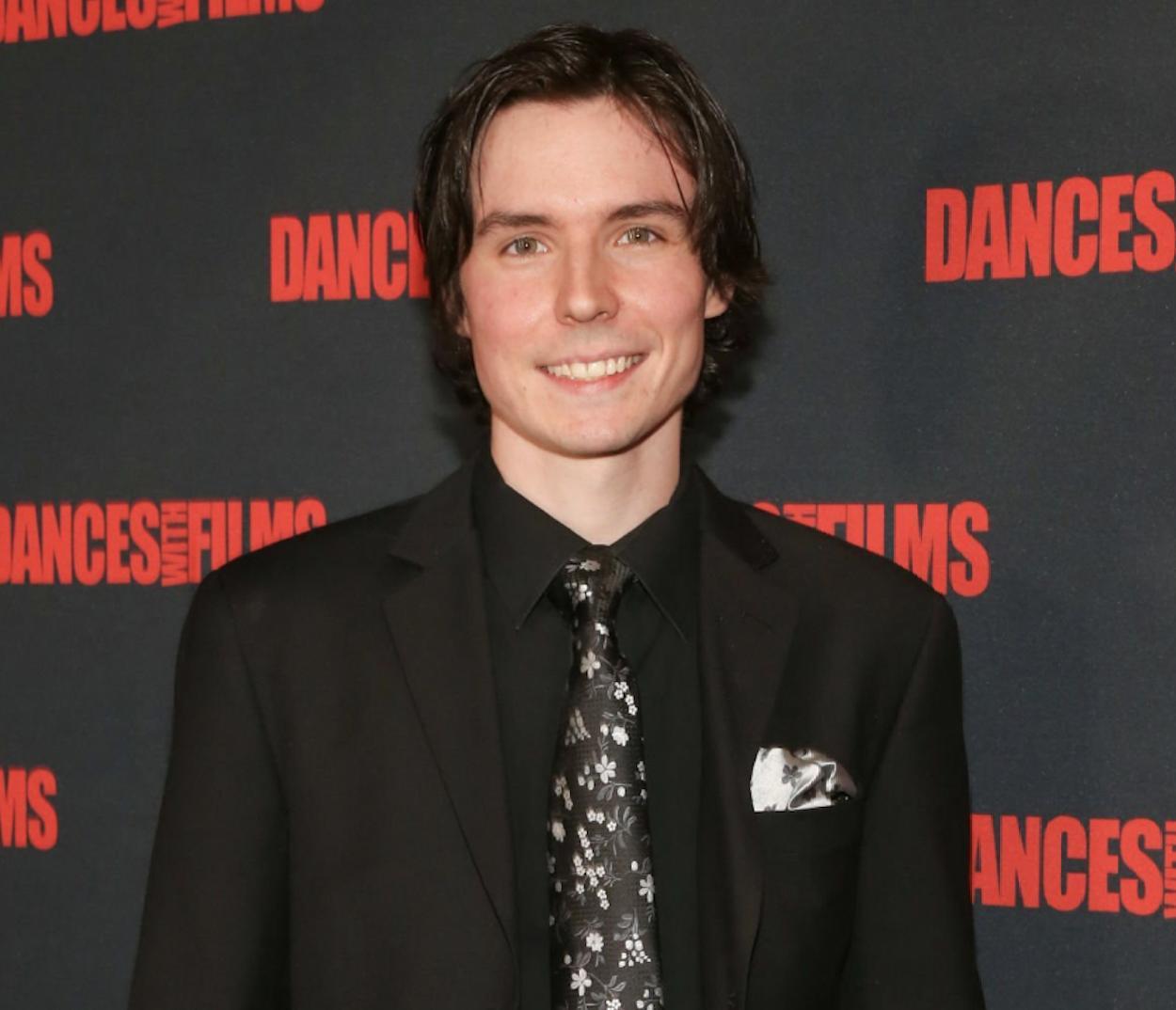 actor Bartek Szymanski large photo