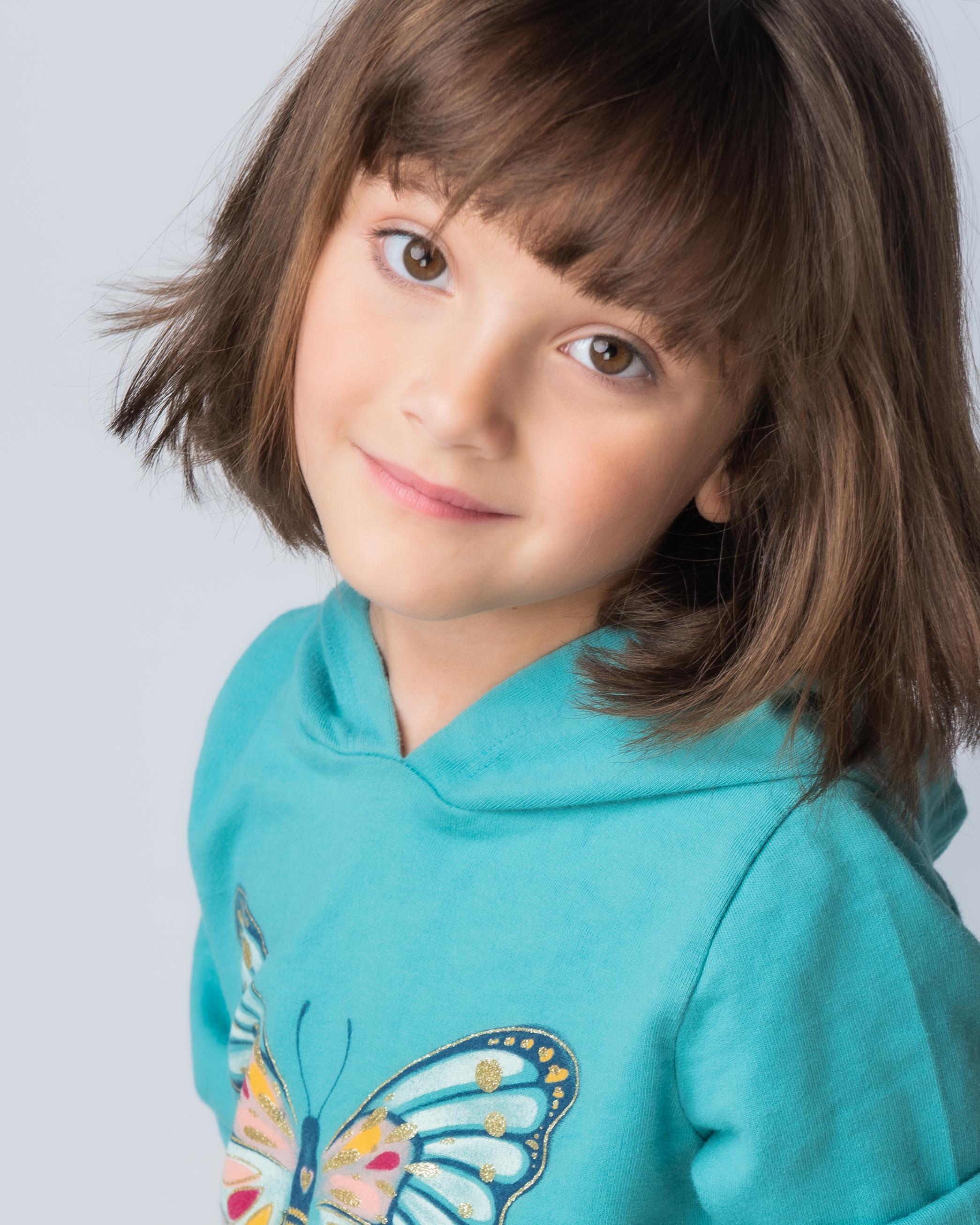 actor Angelica Garson large photo