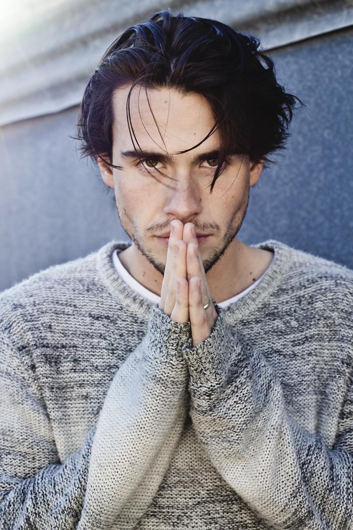 actor Jonathan Weir large photo