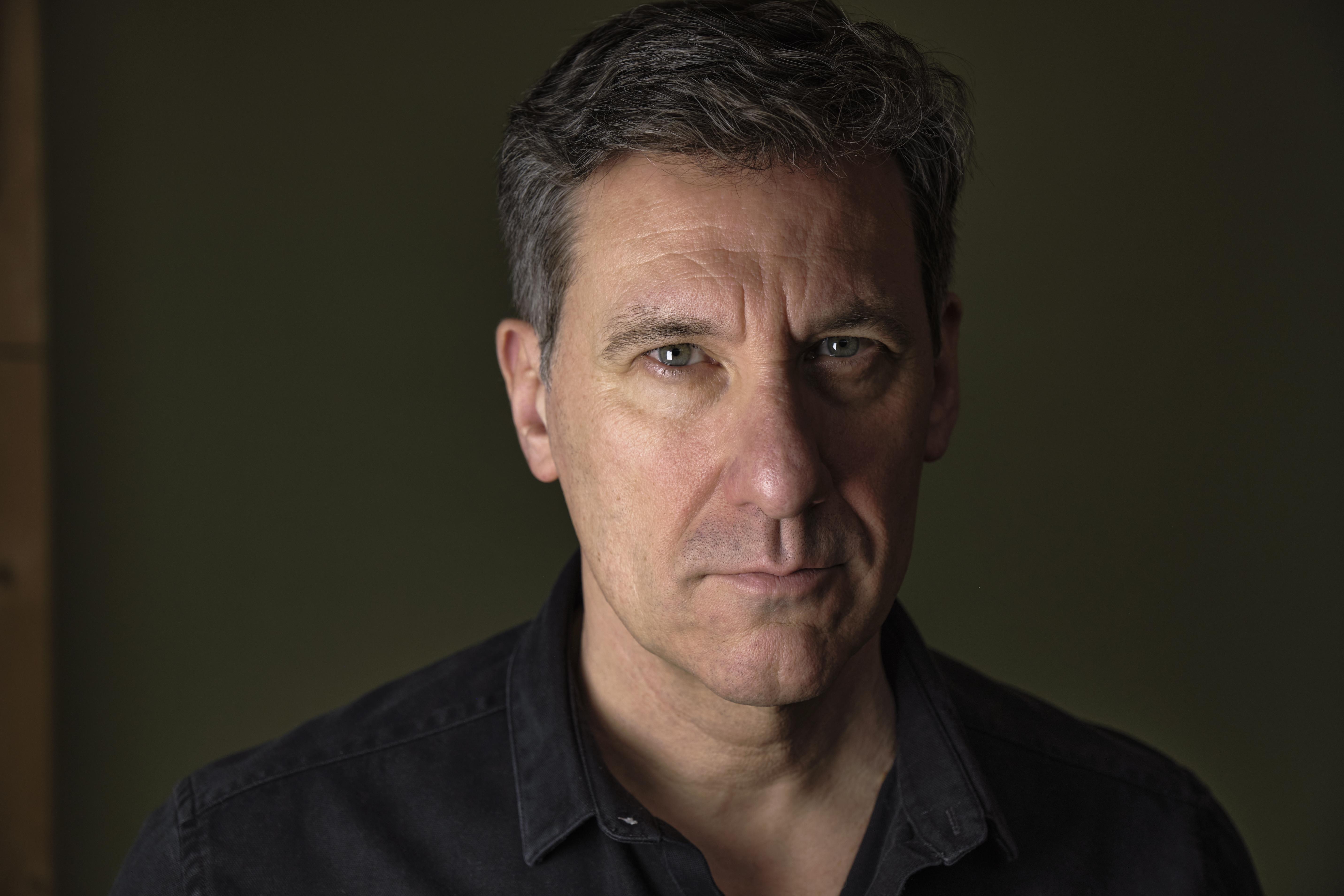 actor Dale Rapley large photo