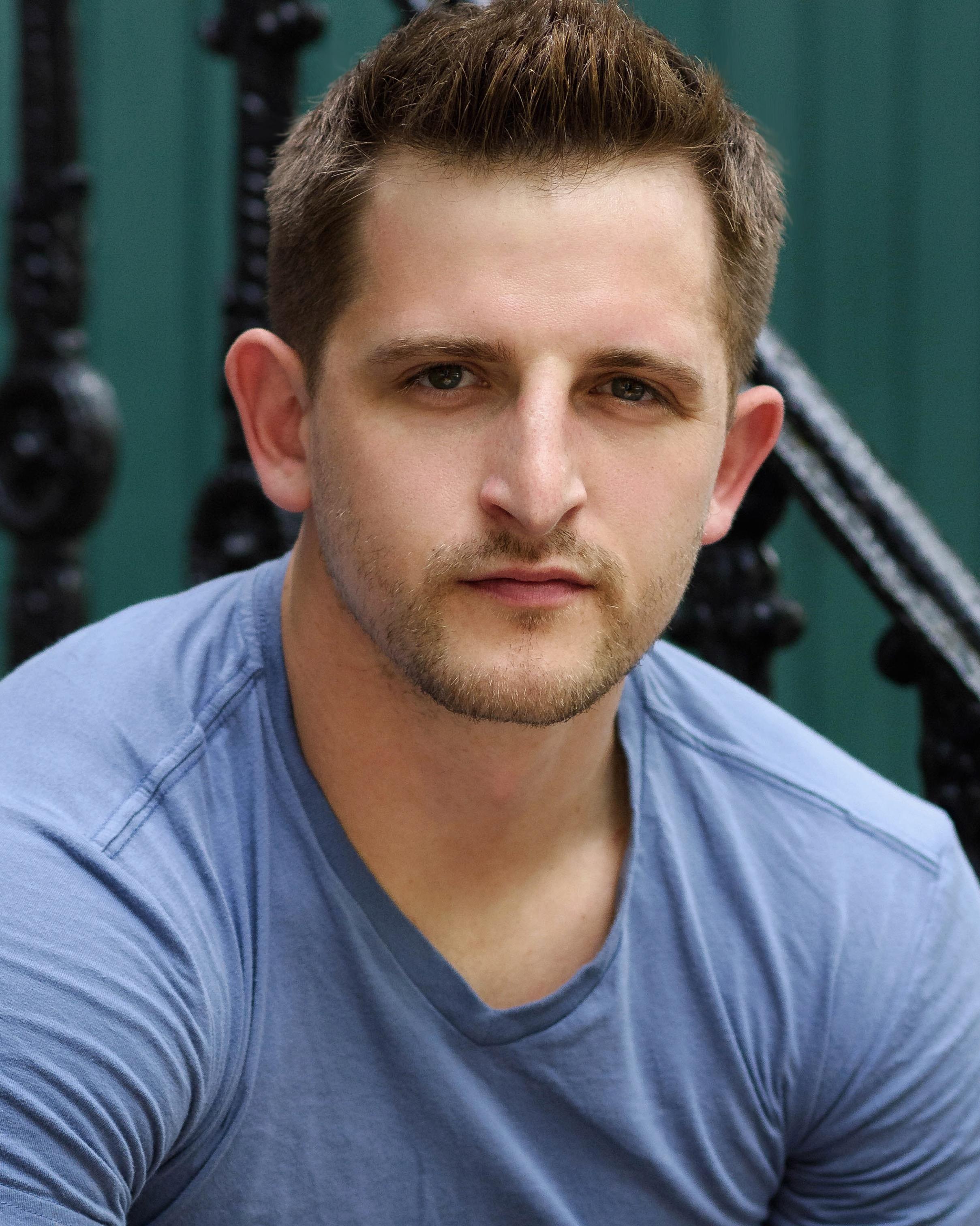 actor Mark Haggett large photo