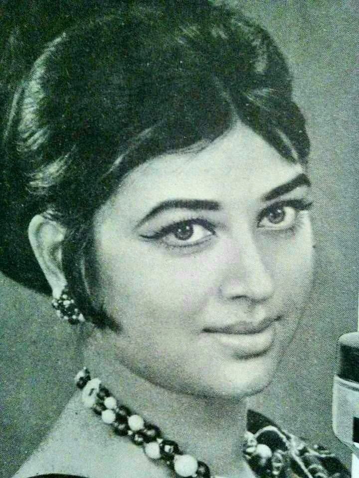 actor Shabnam large photo