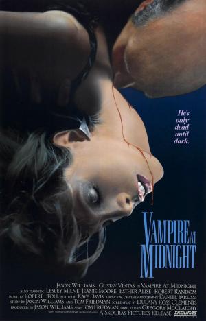 Vampire at Midnight [Portuguese]