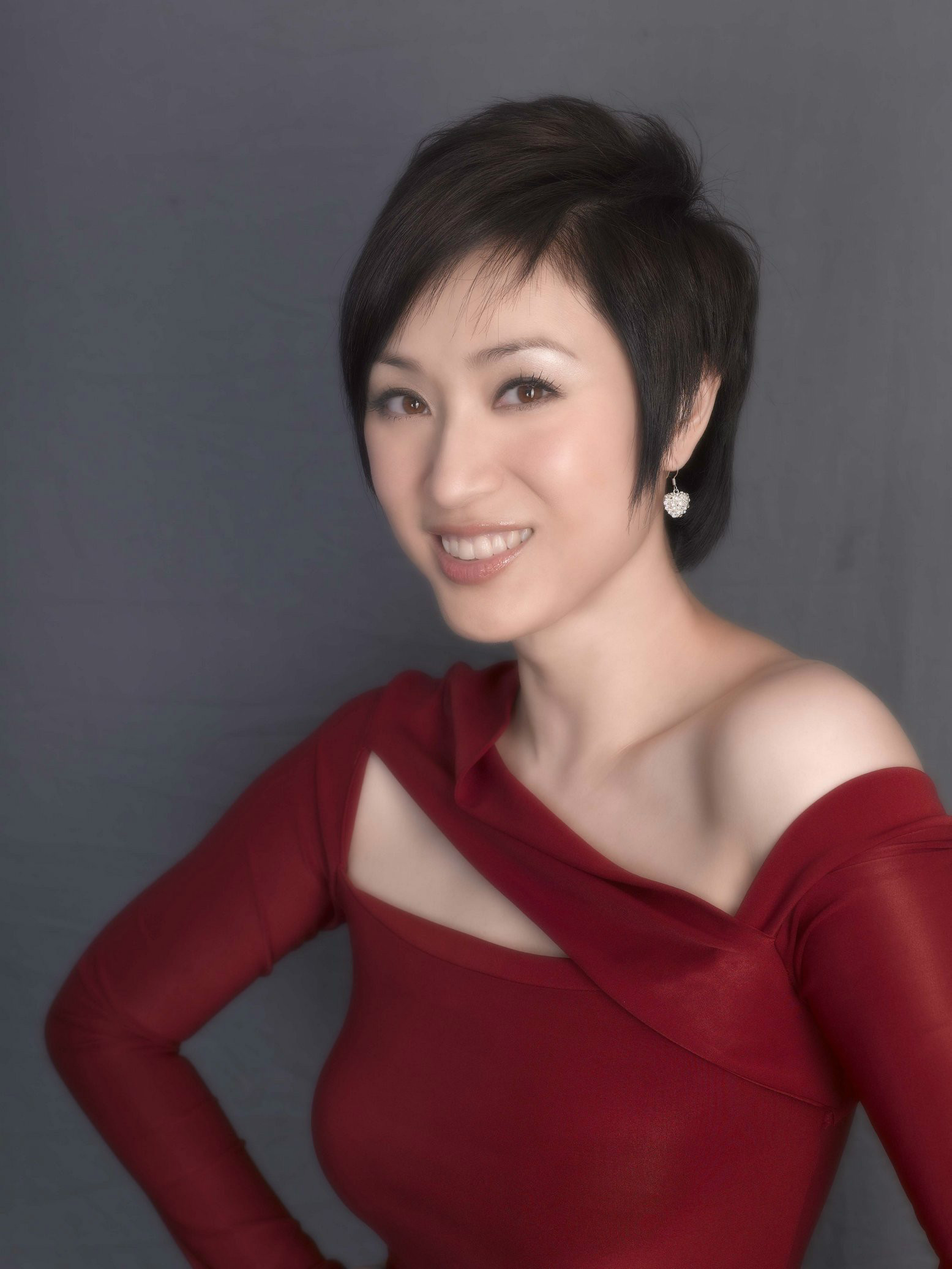 actor Monica Chan large photo