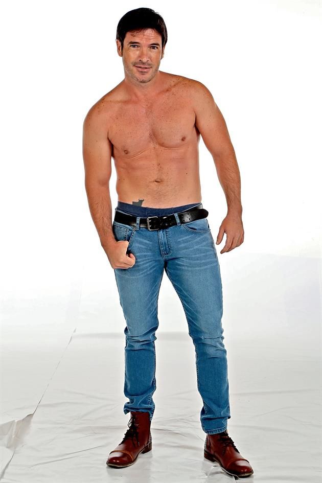 actor Marco de Paula large photo