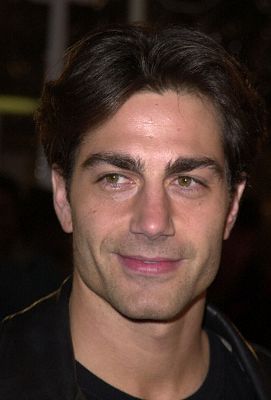 actor Michael Bergin large photo